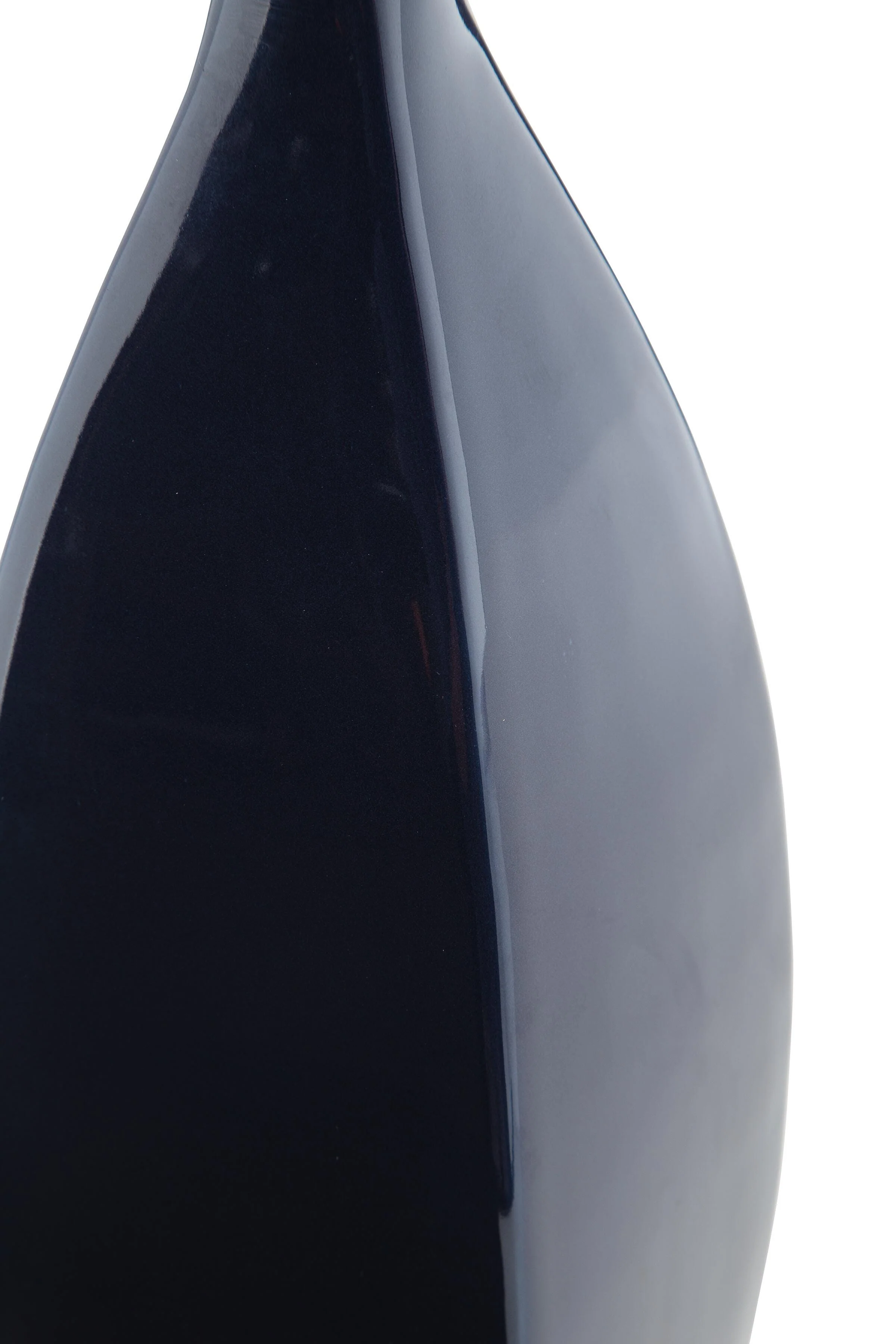 Abtinson Vase - Image 4