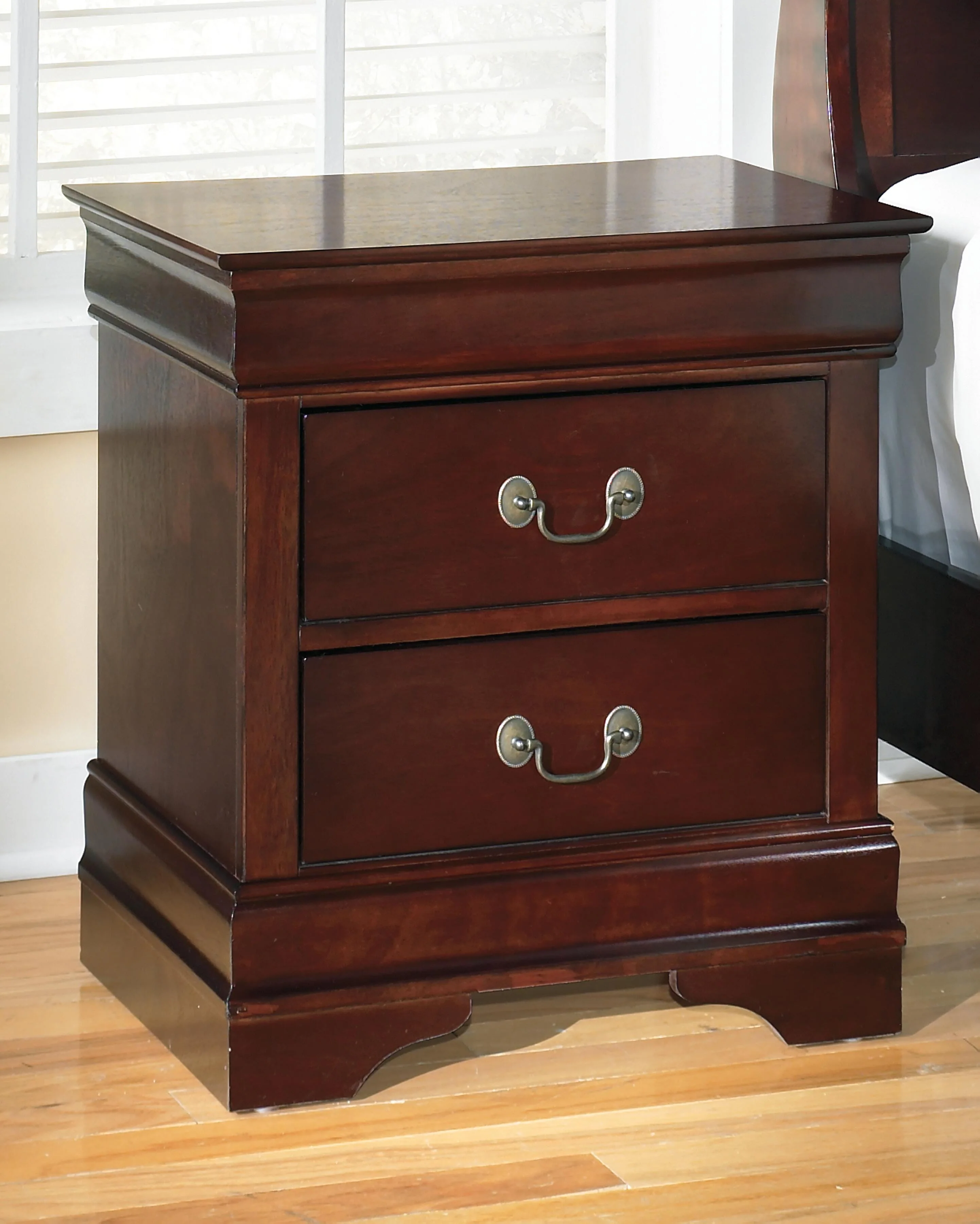 Alisdair Bedroom Set - Image 24