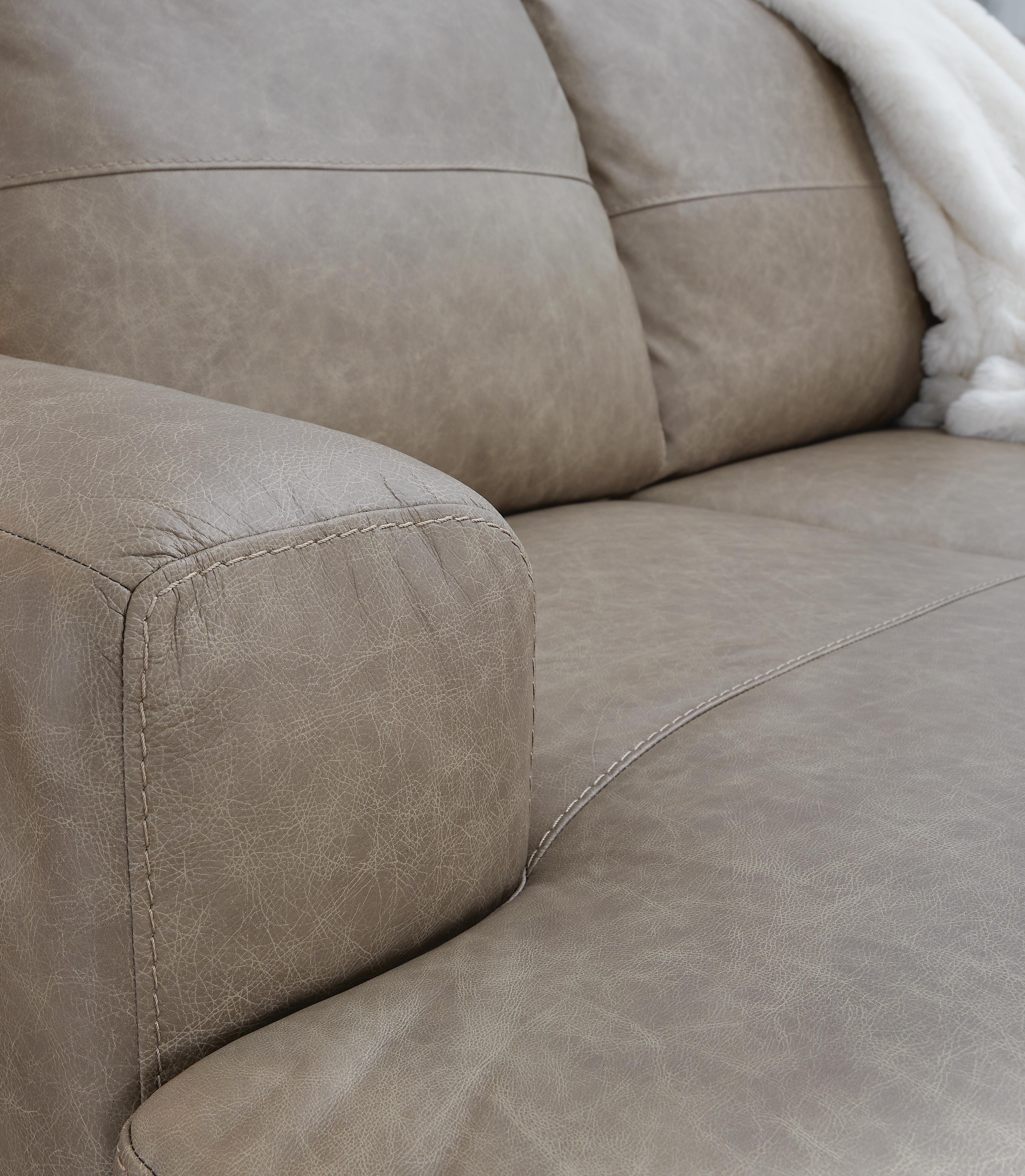 Amuleto Sectional with Chaise - Image 3