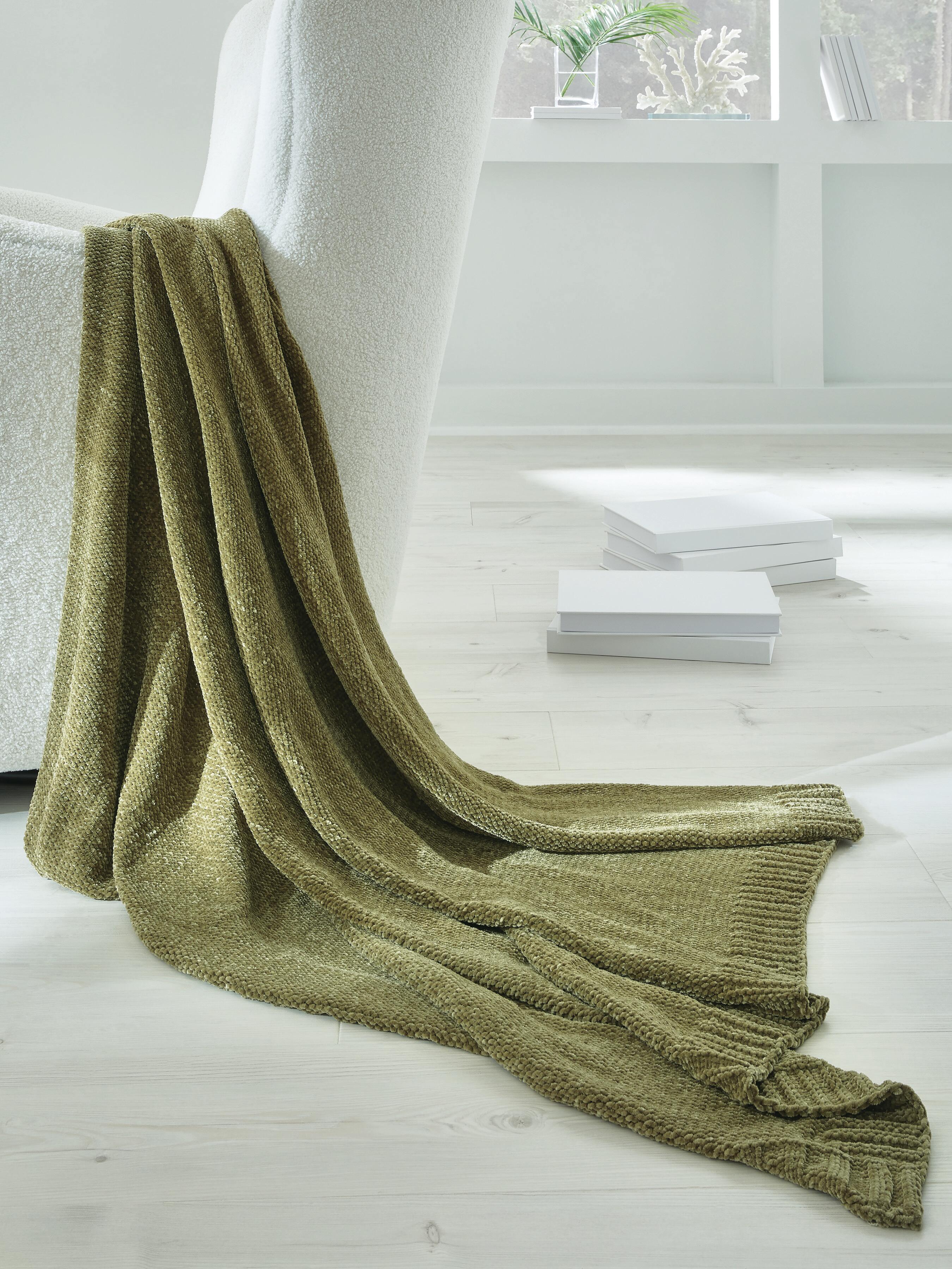 Anawood Throw - Image 18