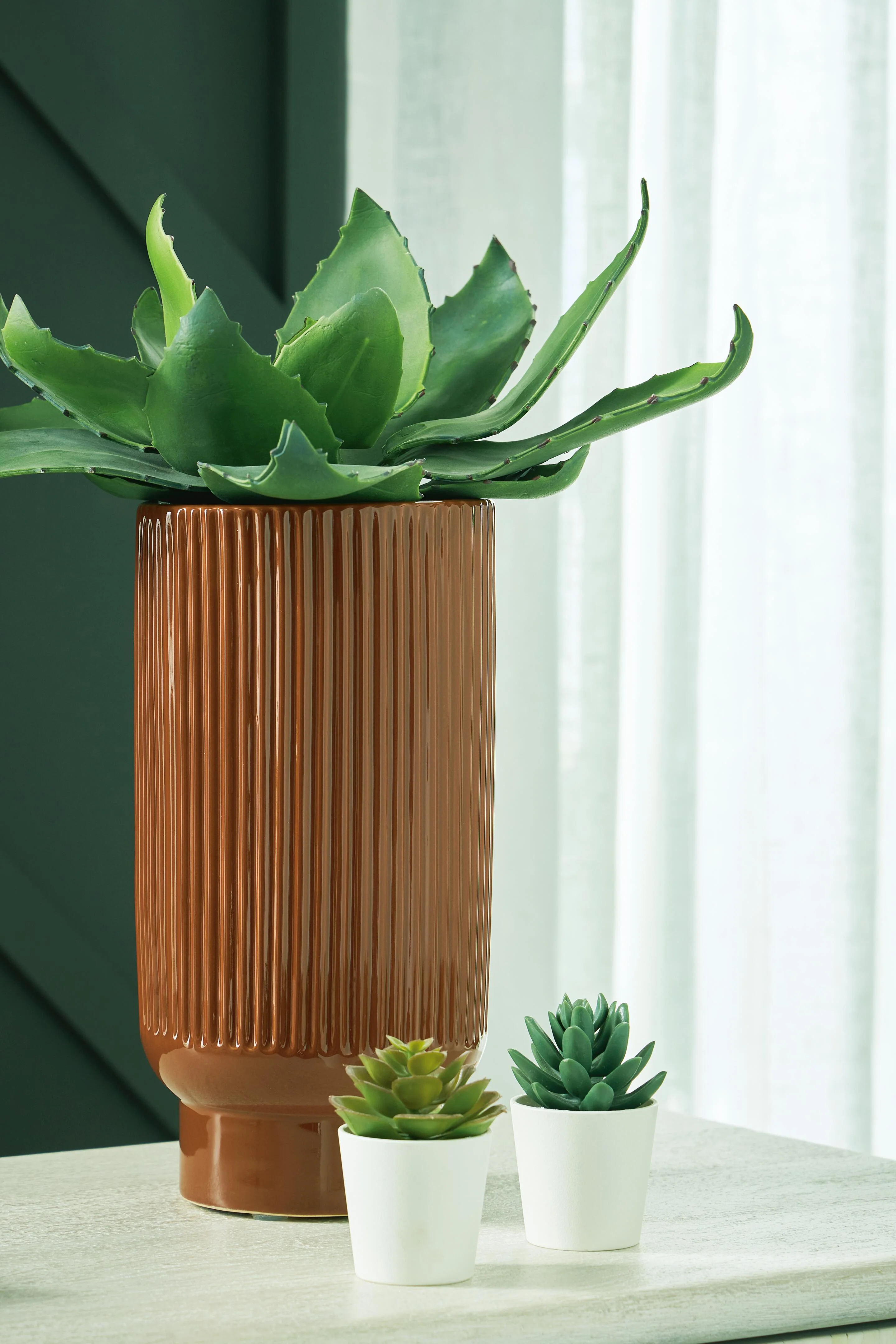 Avalyah Vase - Image 6