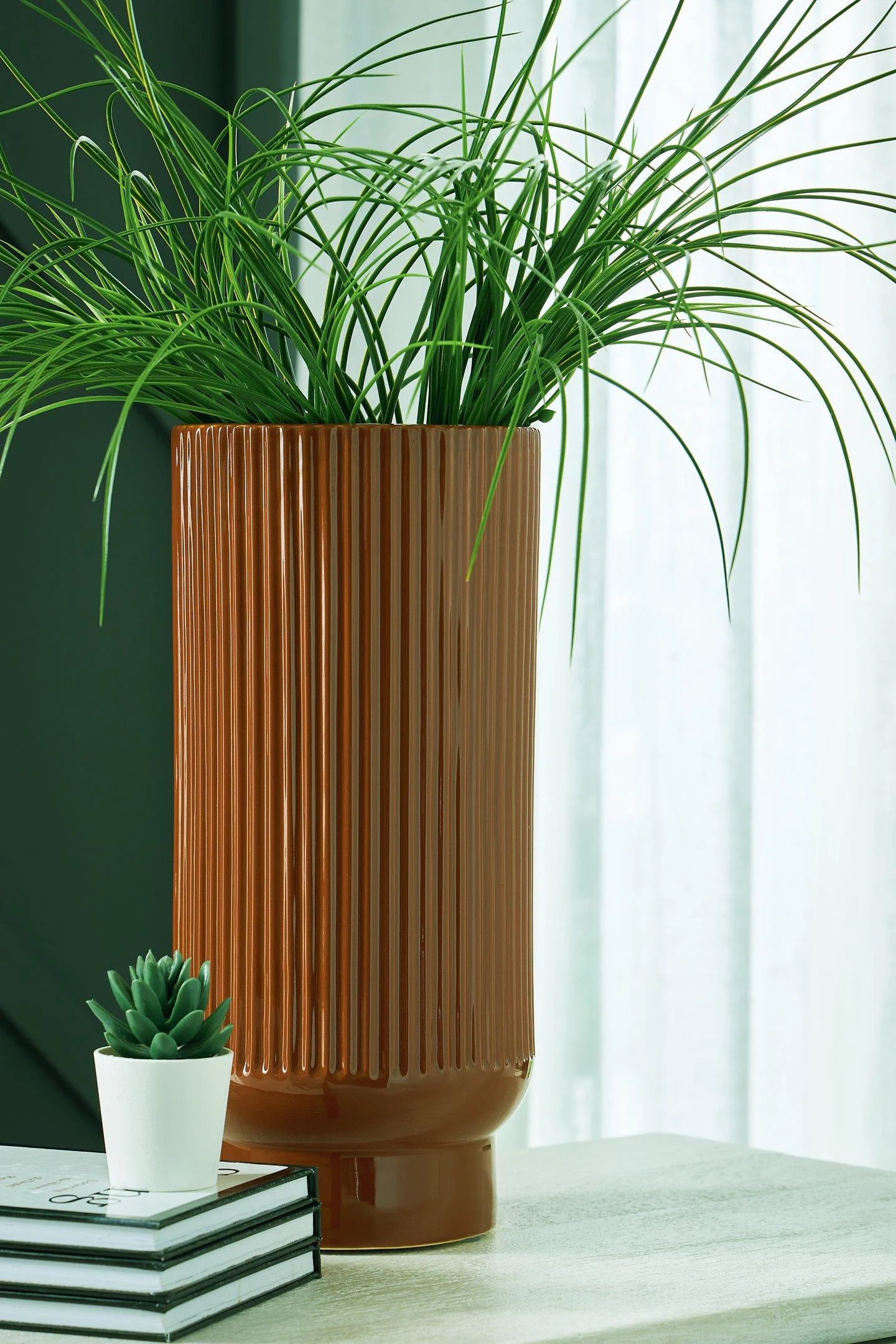 Avalyah Vase (Set of 2) - Image 14