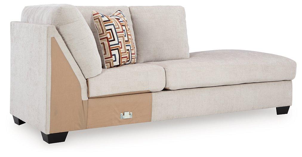 Aviemore Sectional with Chaise - Image 23