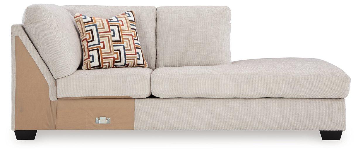 Aviemore Sectional with Chaise - Image 25