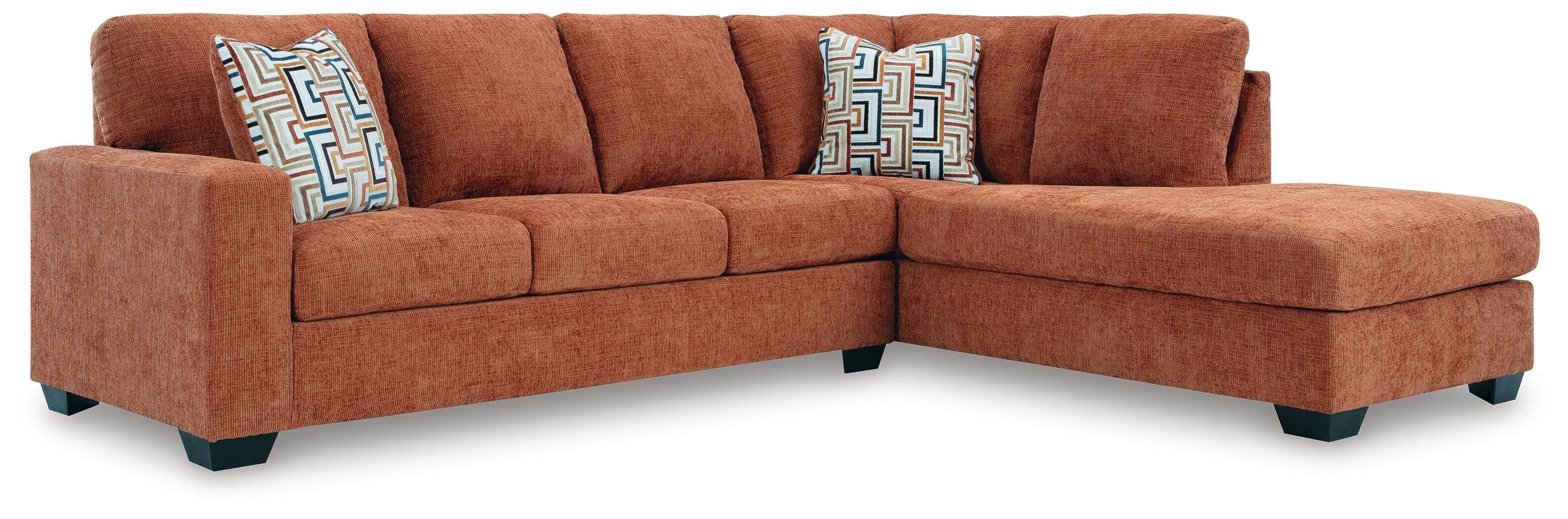 Aviemore Sectional with Chaise - Image 35