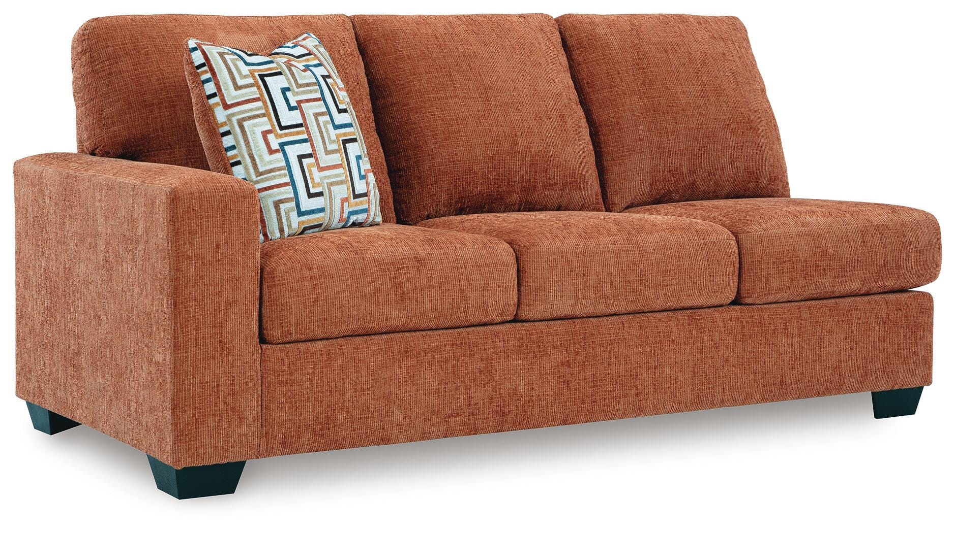 Aviemore Sectional with Chaise - Image 43
