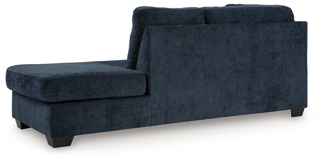 Aviemore Sectional with Chaise - Image 72