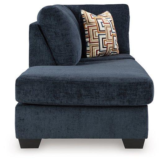Aviemore Sectional with Chaise - Image 87
