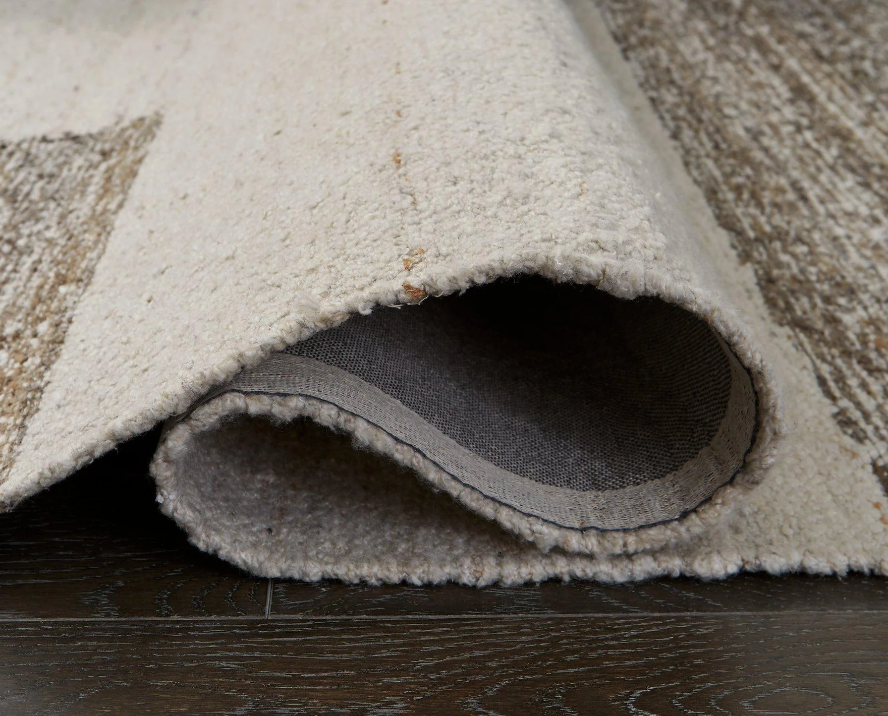 Barus Rug - Image 12