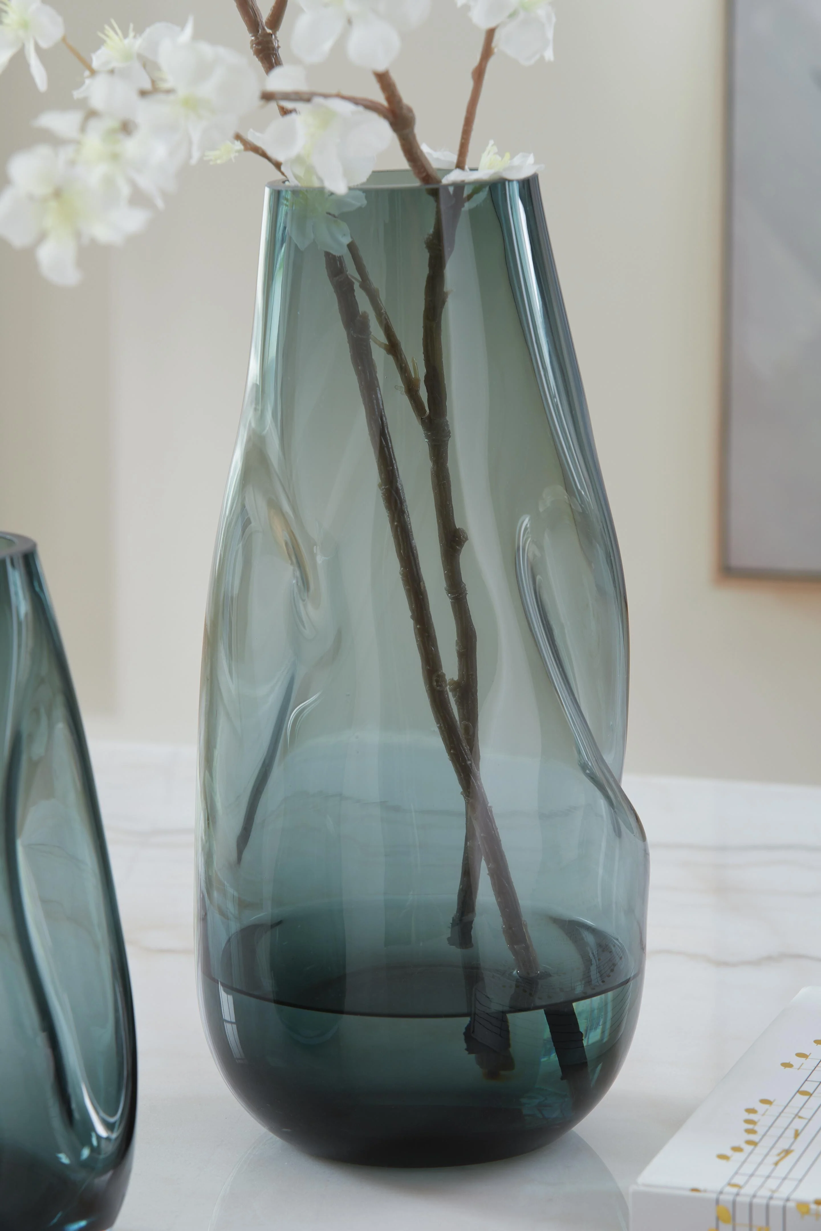 Beamund Vase (Set of 2) - Image 9