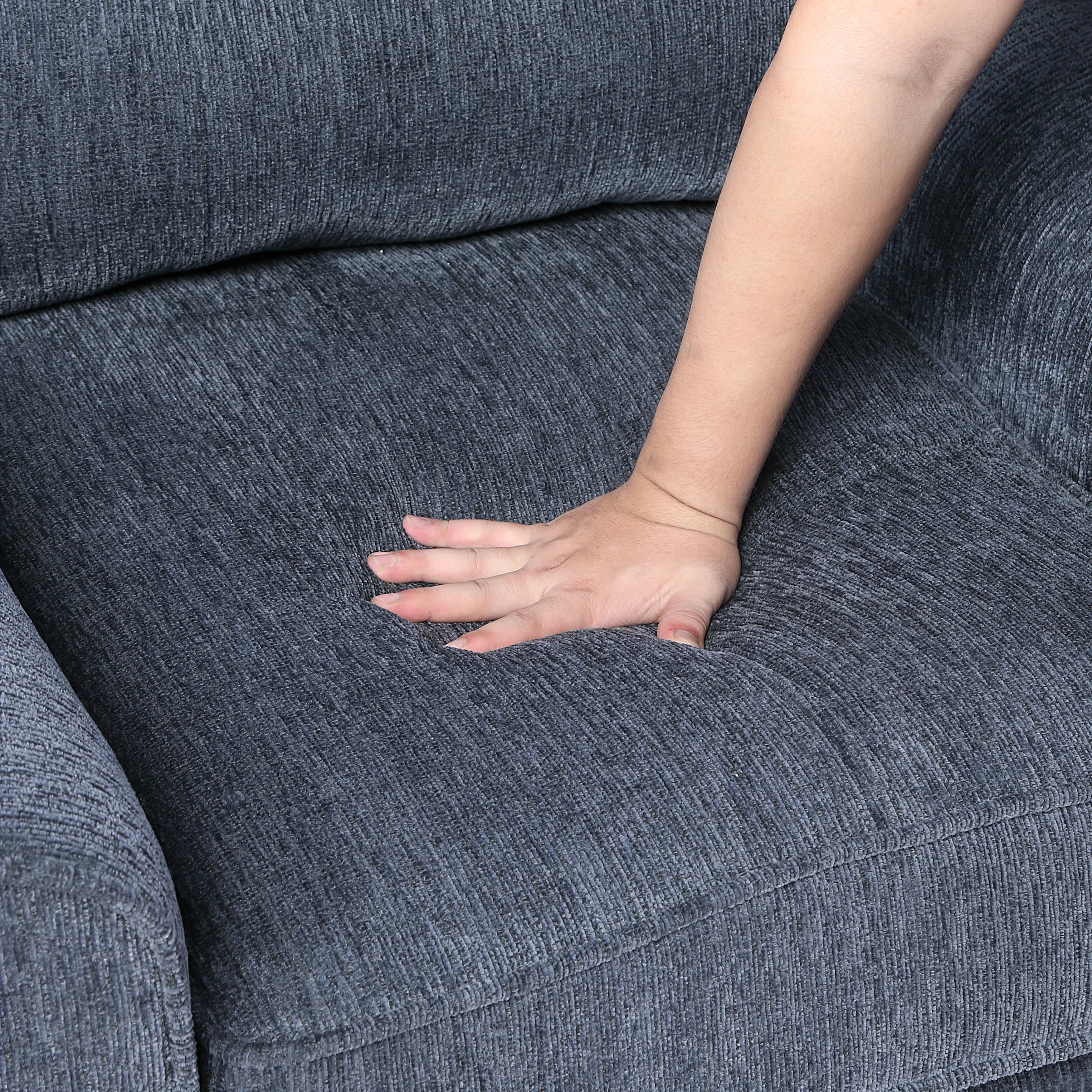Bennett Sofa - Image 3