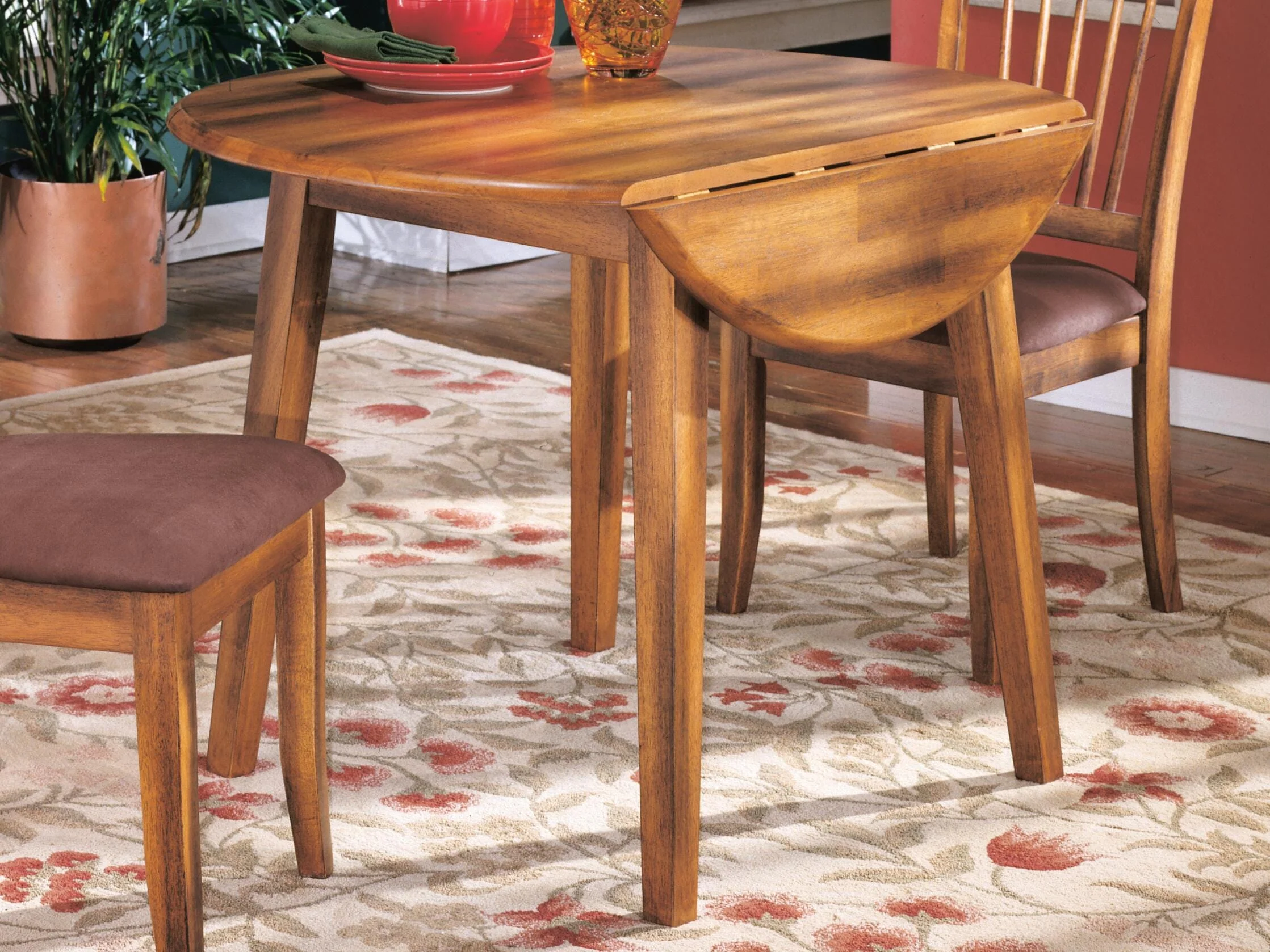 Berringer Dining Drop Leaf Table - Image 2