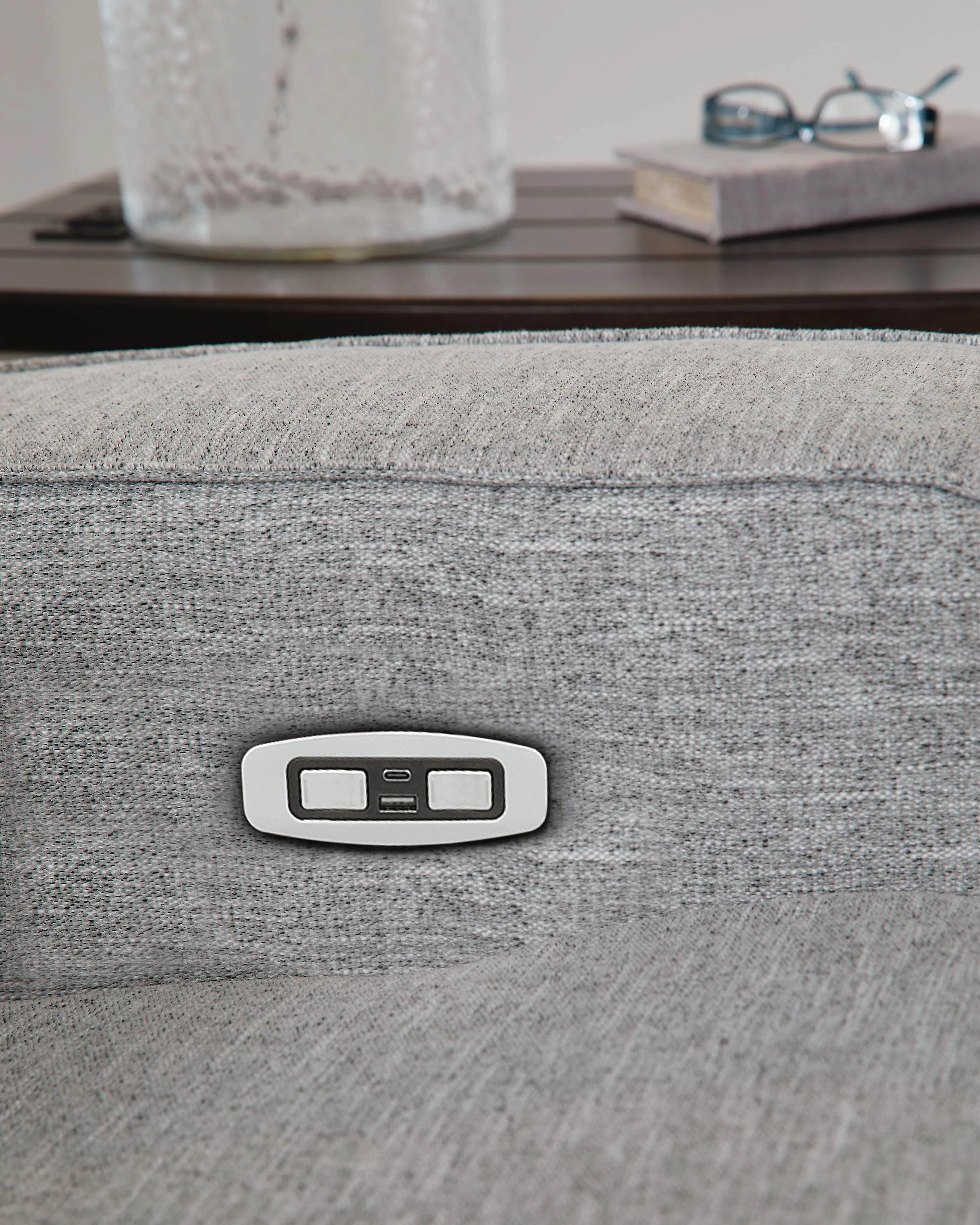 Biscoe Power Reclining Loveseat - Image 10