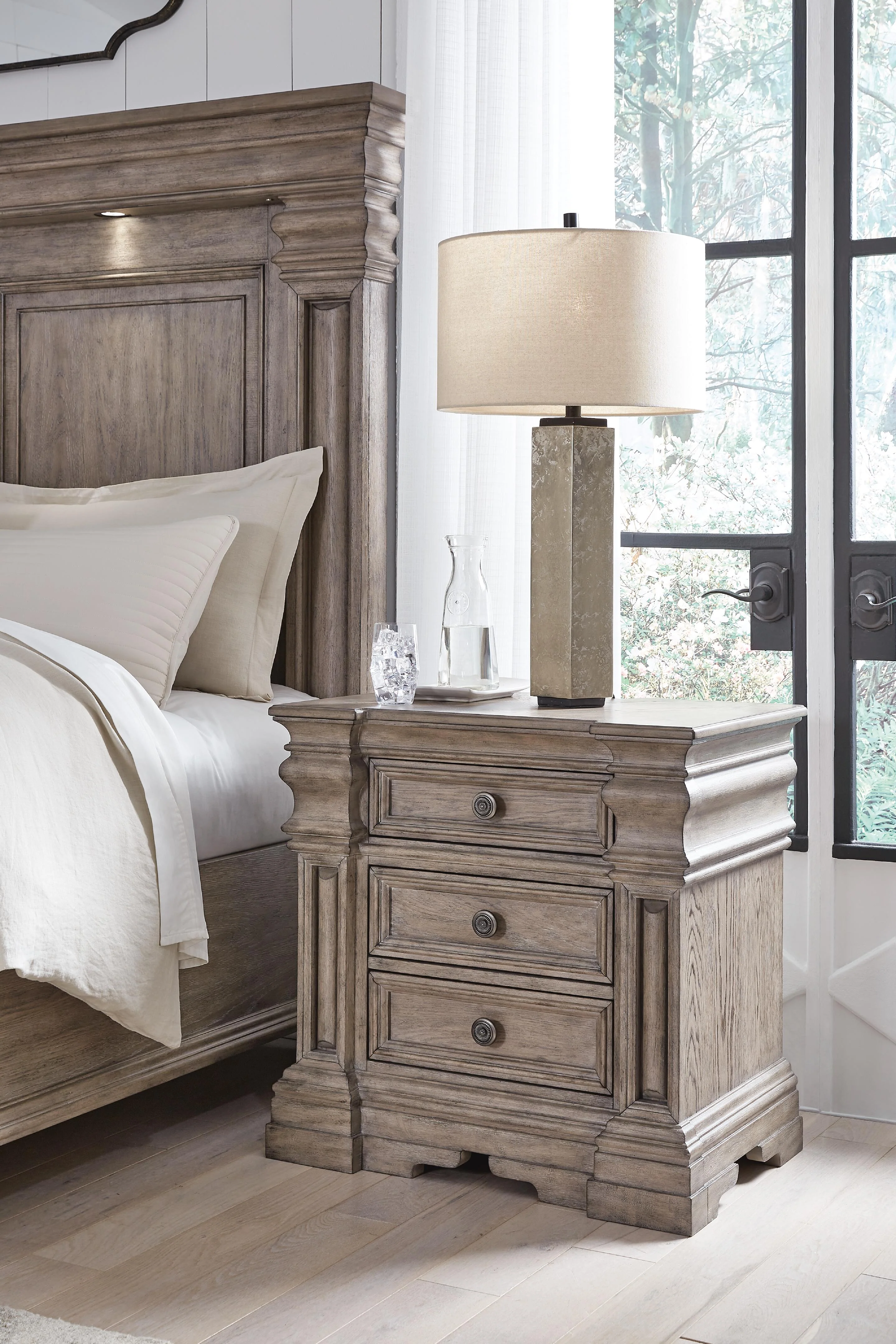 Blairhurst Nightstand - Image 2