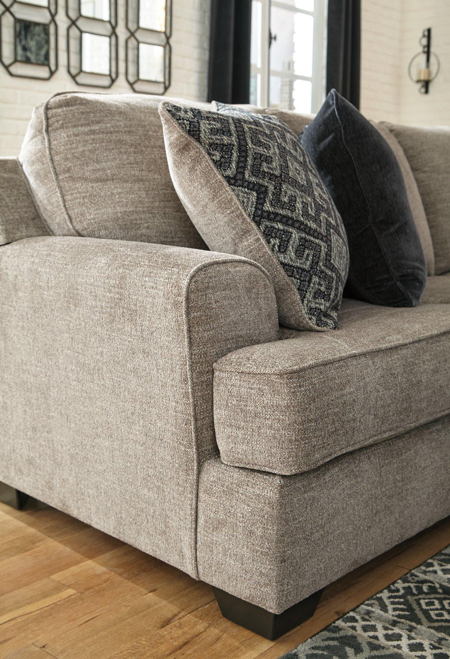 Bovarian Sectional - Image 32