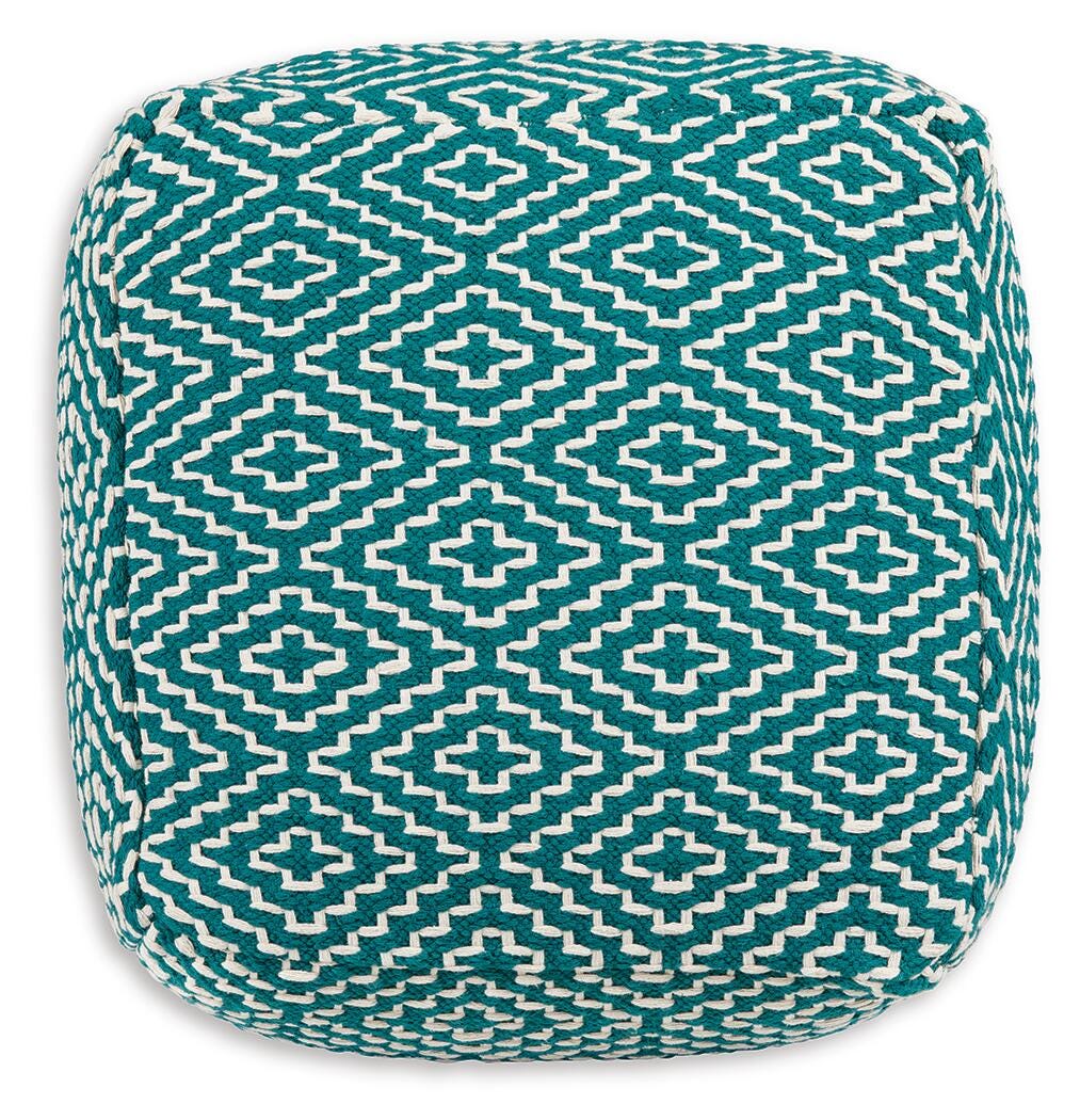 Brynnsen Pouf - Image 6