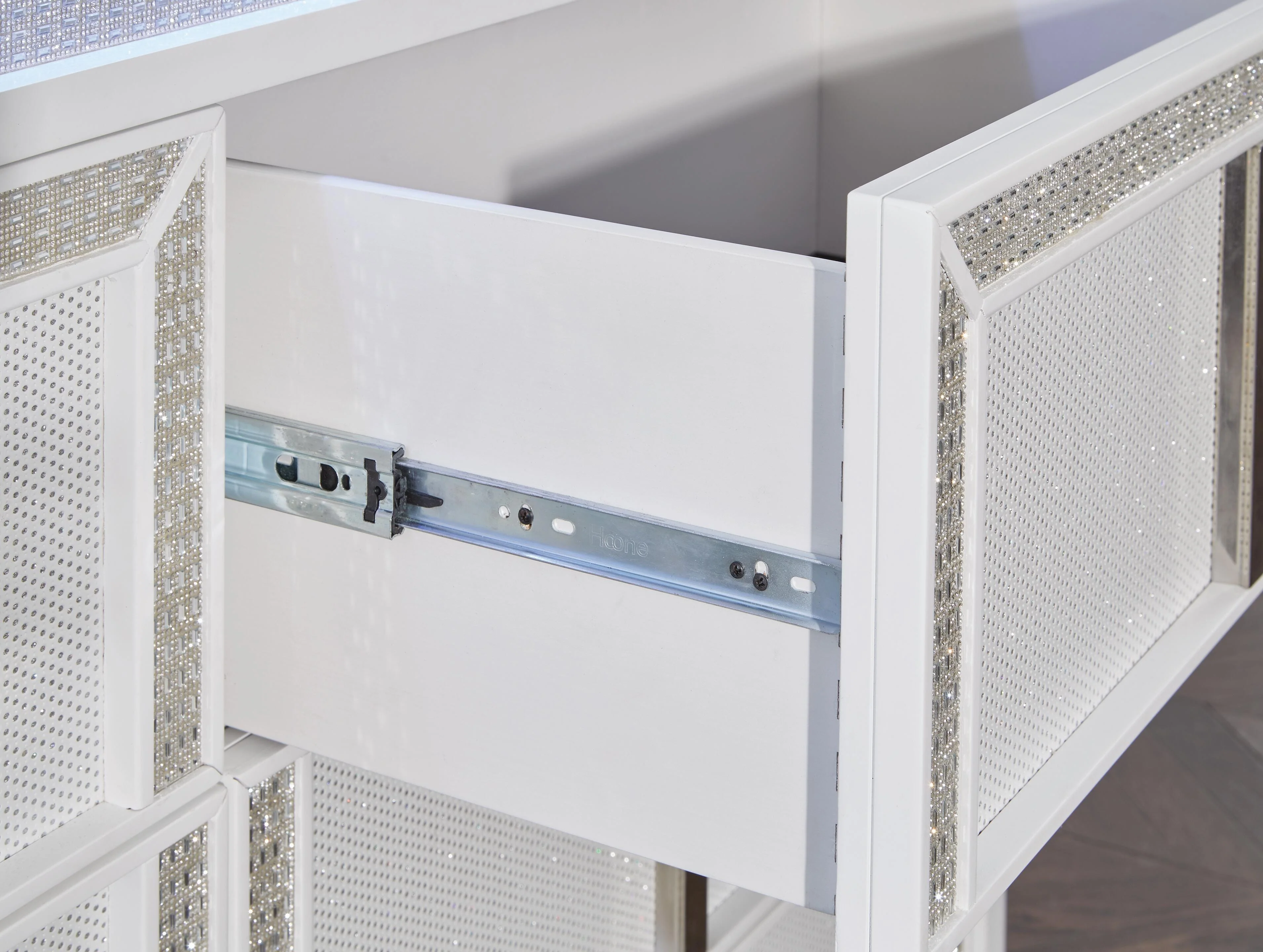 Chalanna Dresser - Image 6