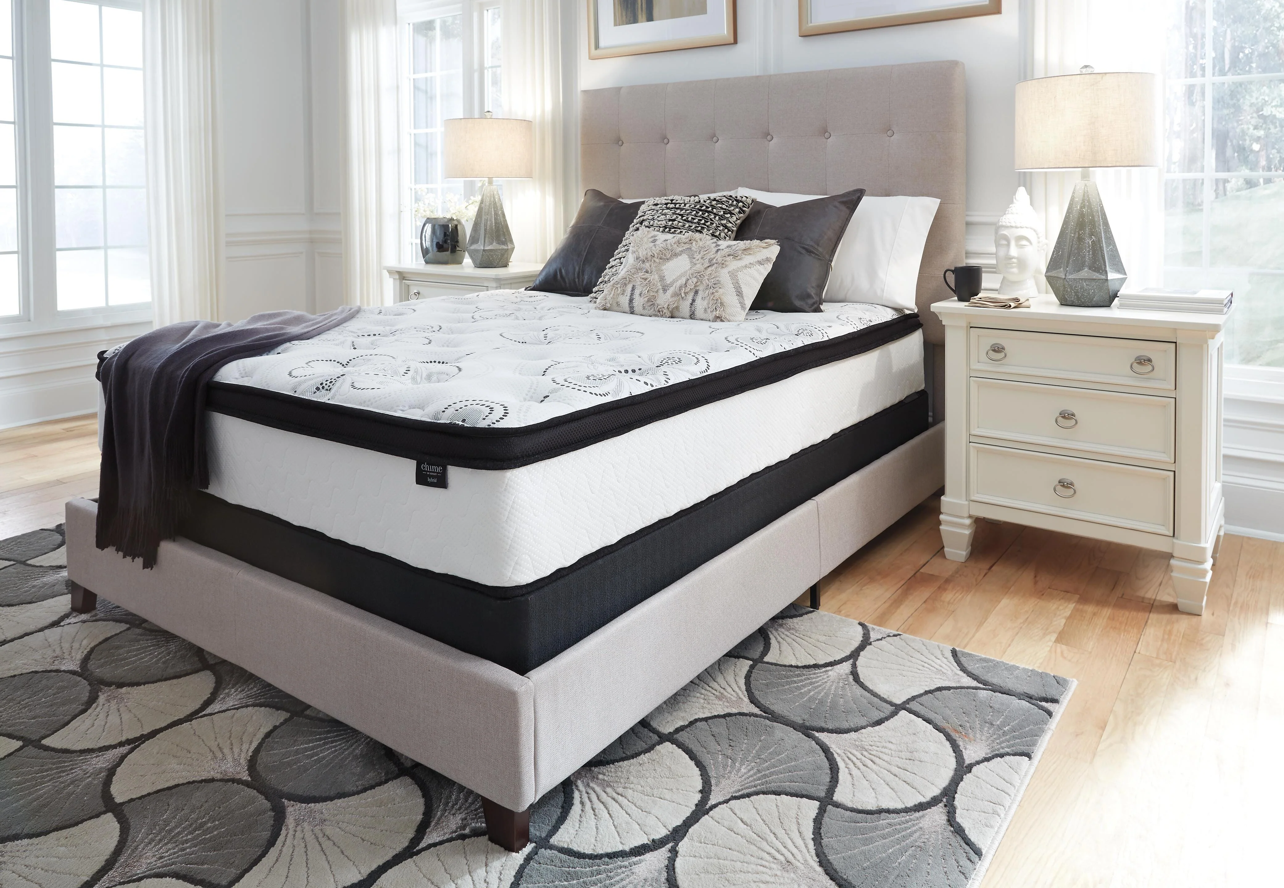 Chime 12 Inch Hybrid Mattress in a Box - Image 23