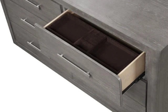 Crowthorne Dresser - Image 6
