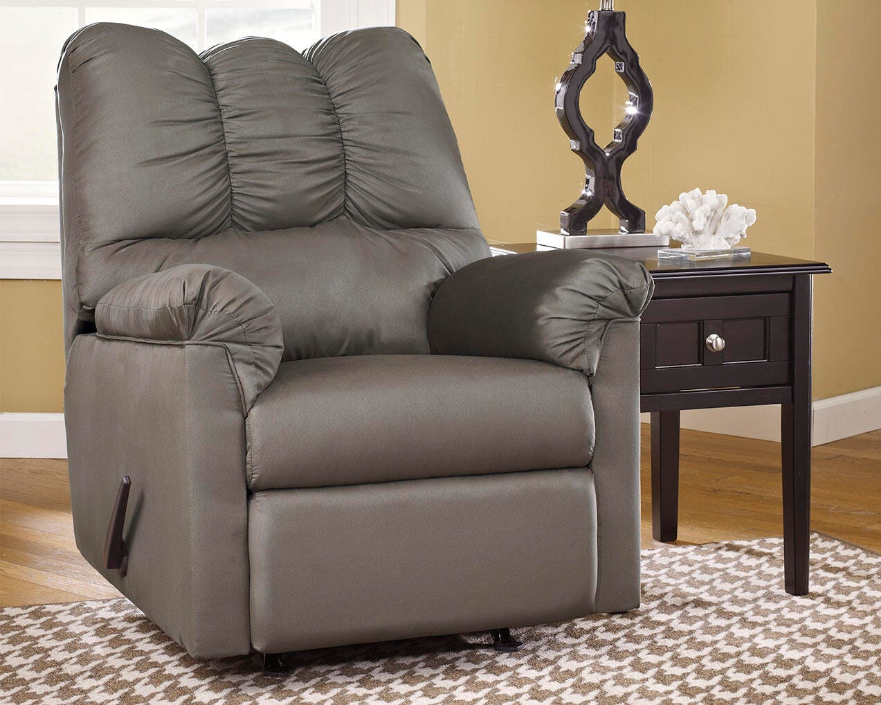Darcy Recliner - Image 7