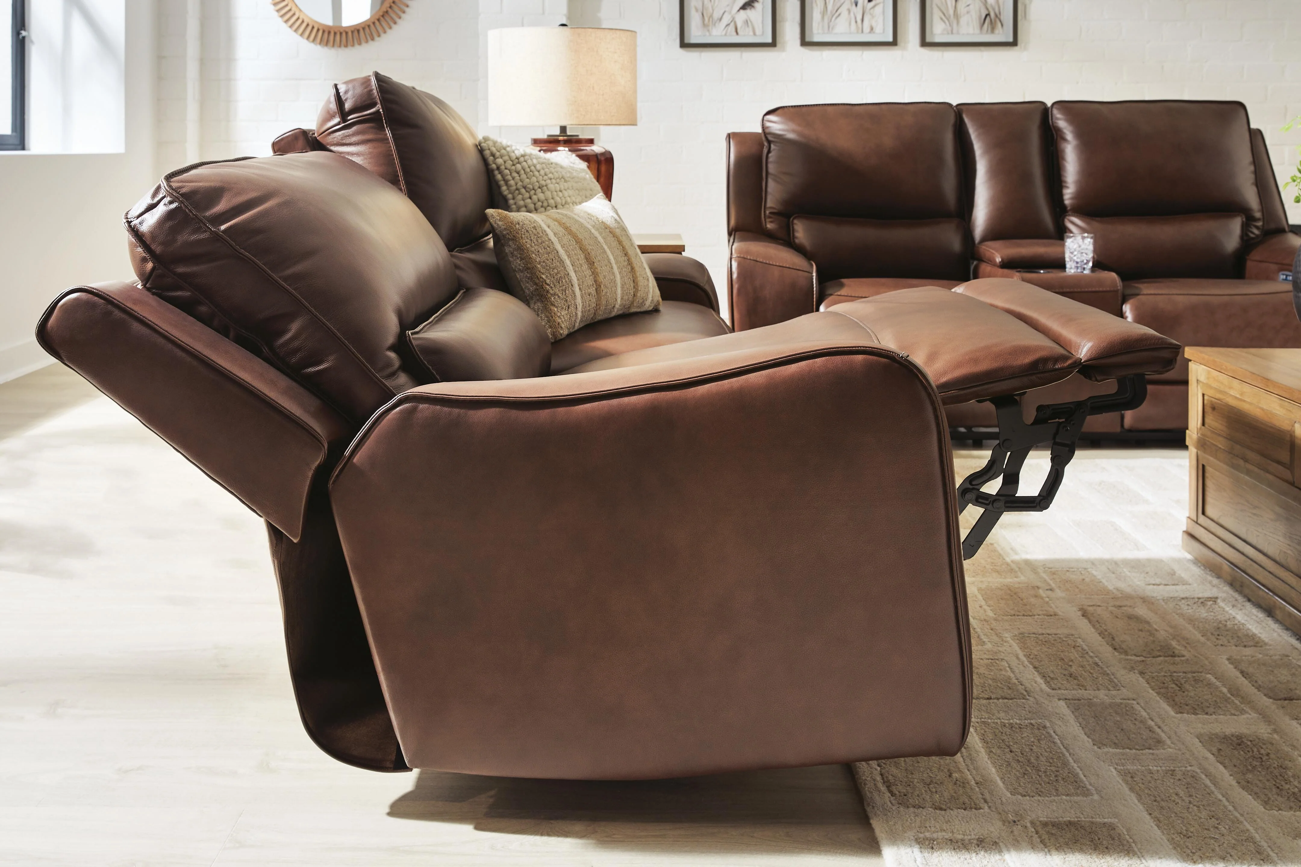 DeepWakes Reclining Living Room Set - Image 14