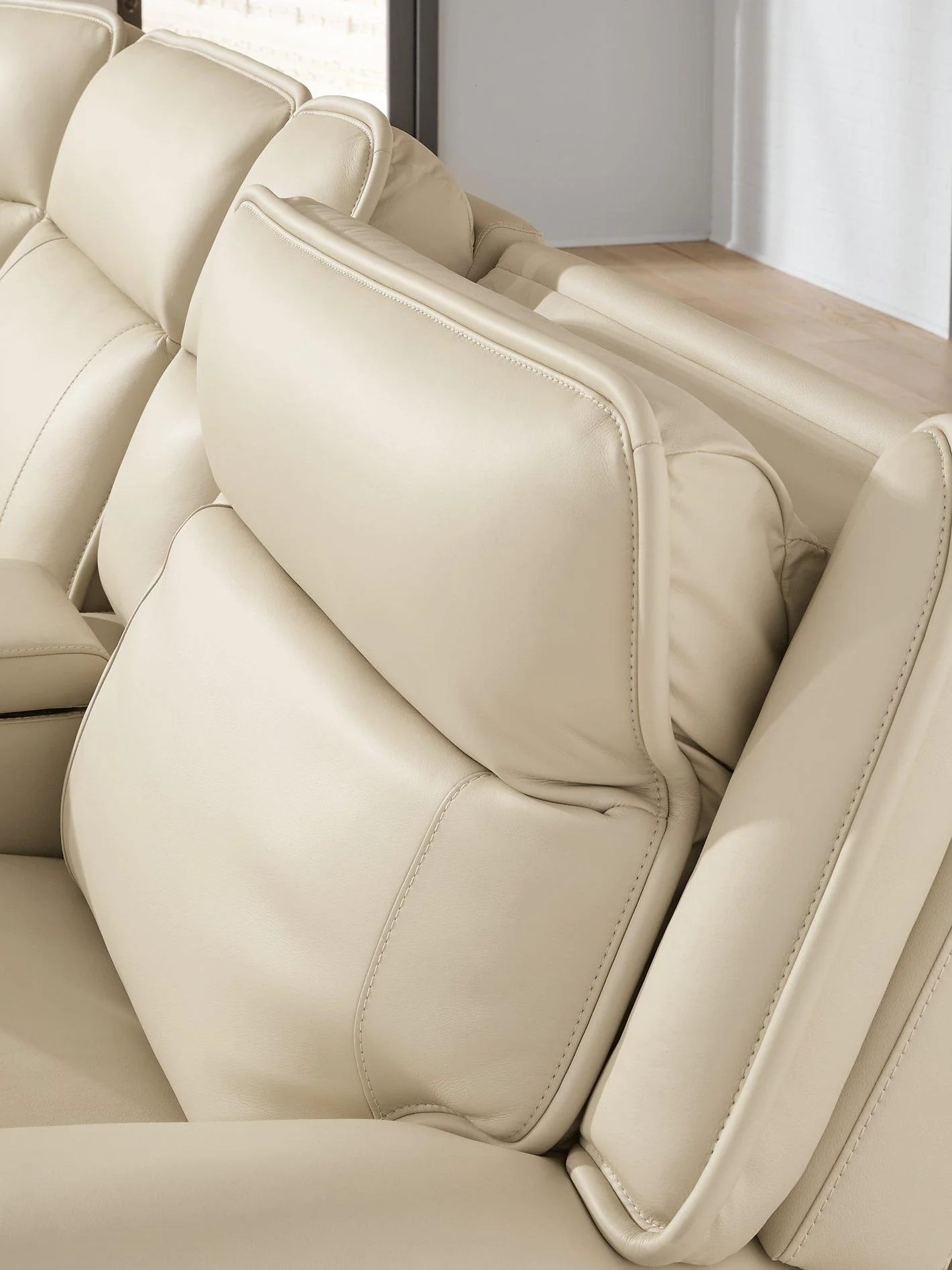 Double Deal Power Reclining Sectional - Image 59