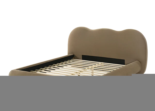 Finamore E.King Bed - Image 3