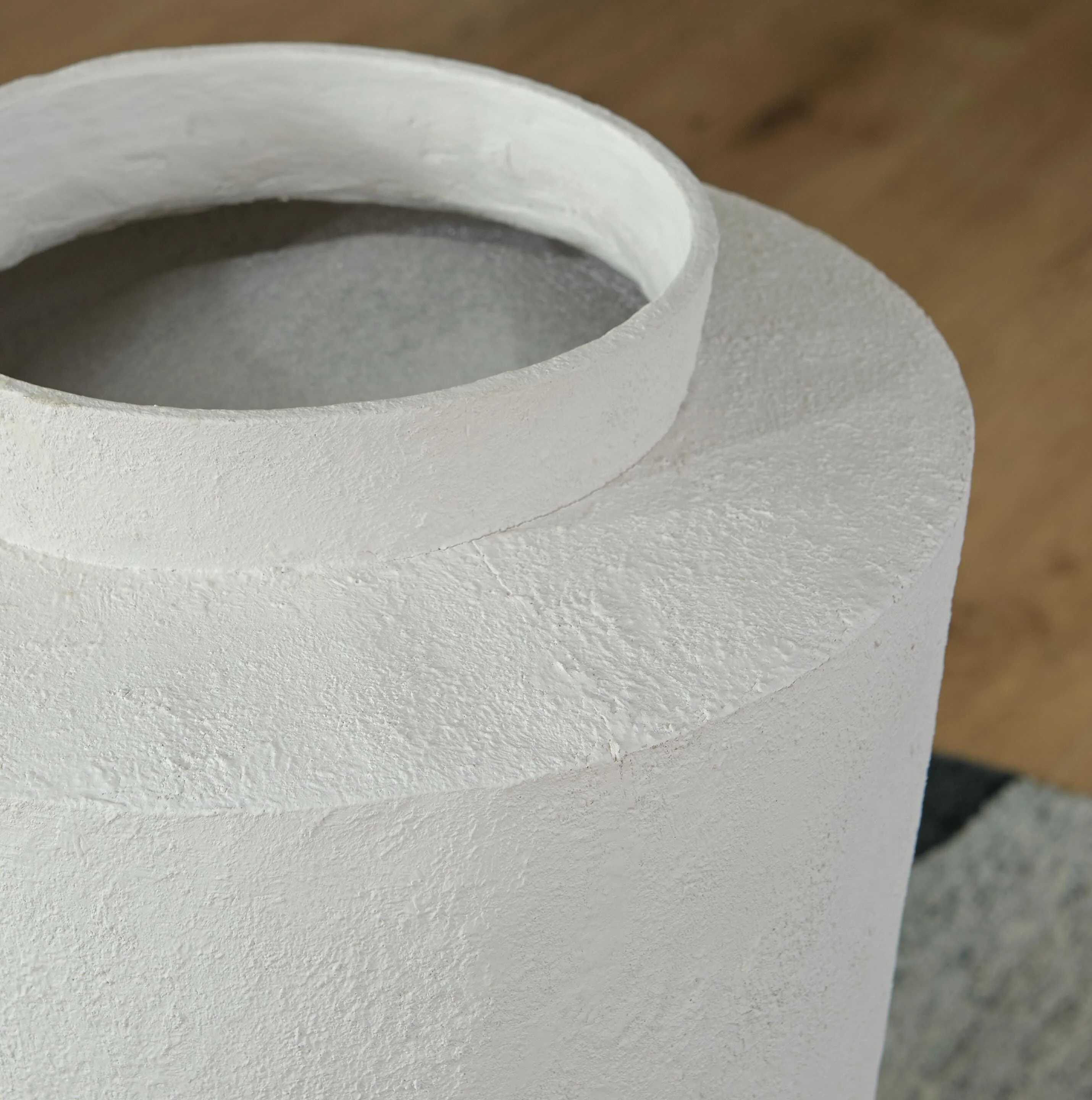 Flurinworth Vase - Image 4