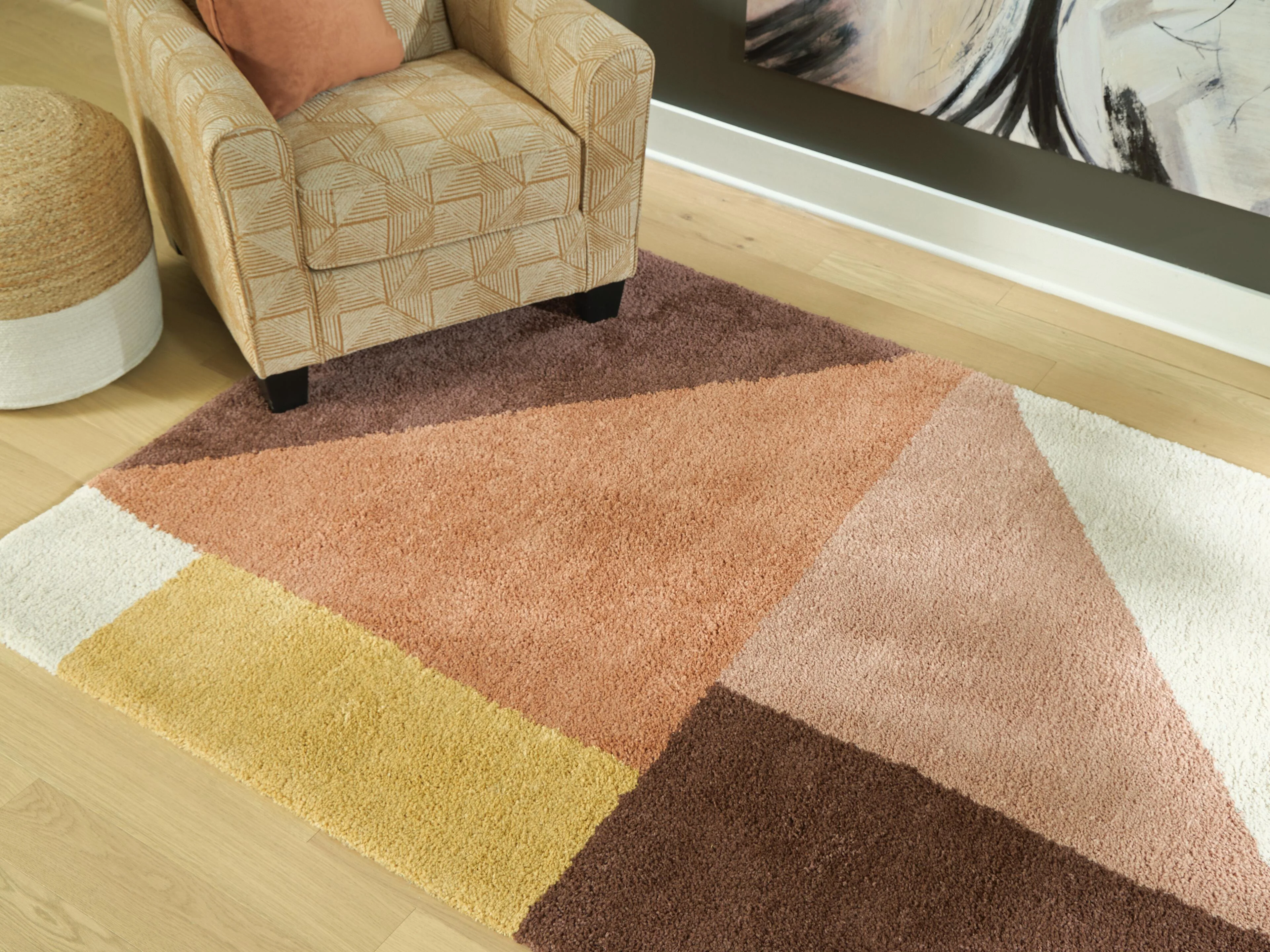 Gailmore 5' x 7' Rug - Image 2