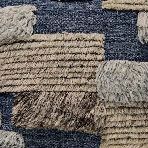 Gibbend Pillow - Image 5
