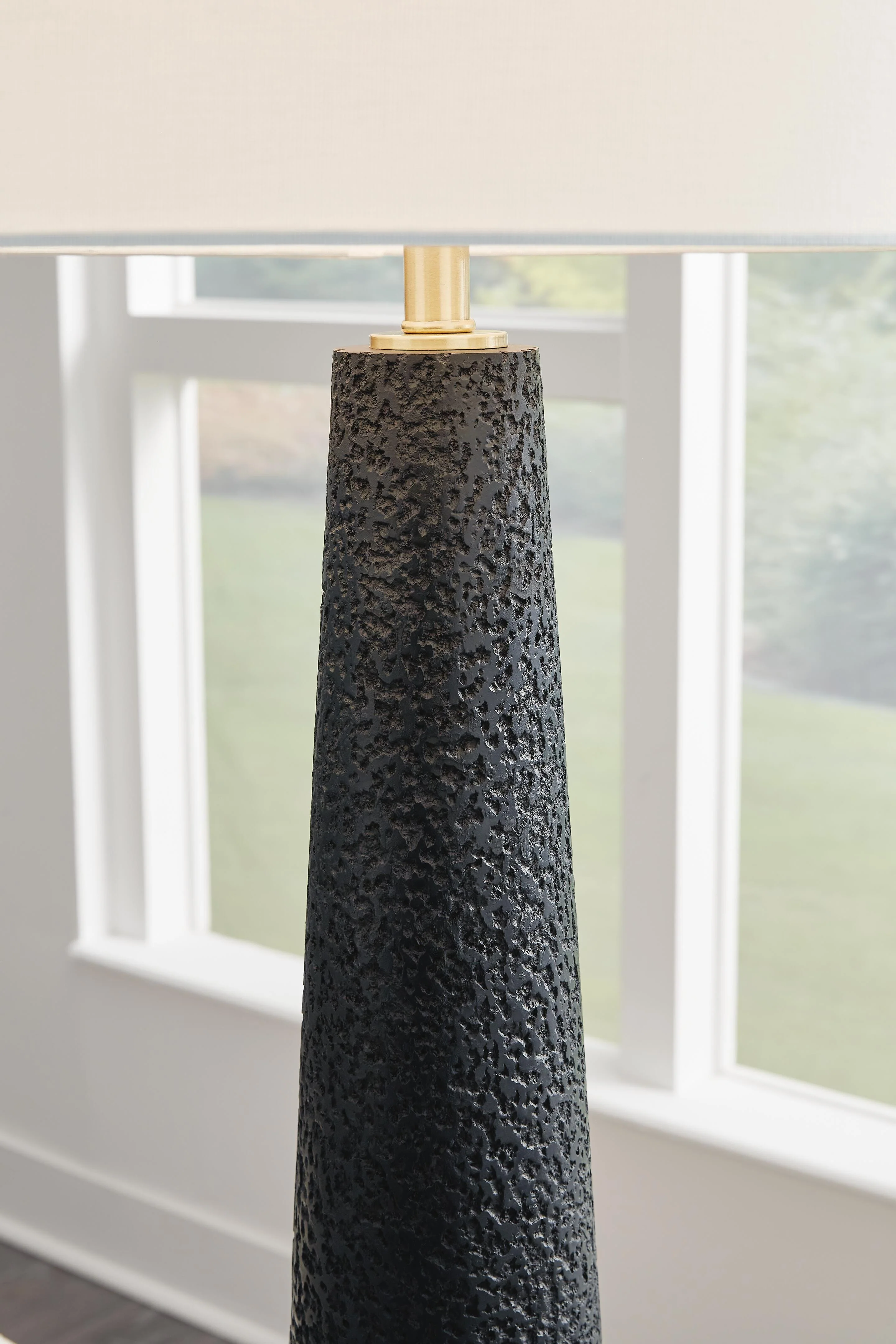 Hallburg Floor Lamp - Image 4