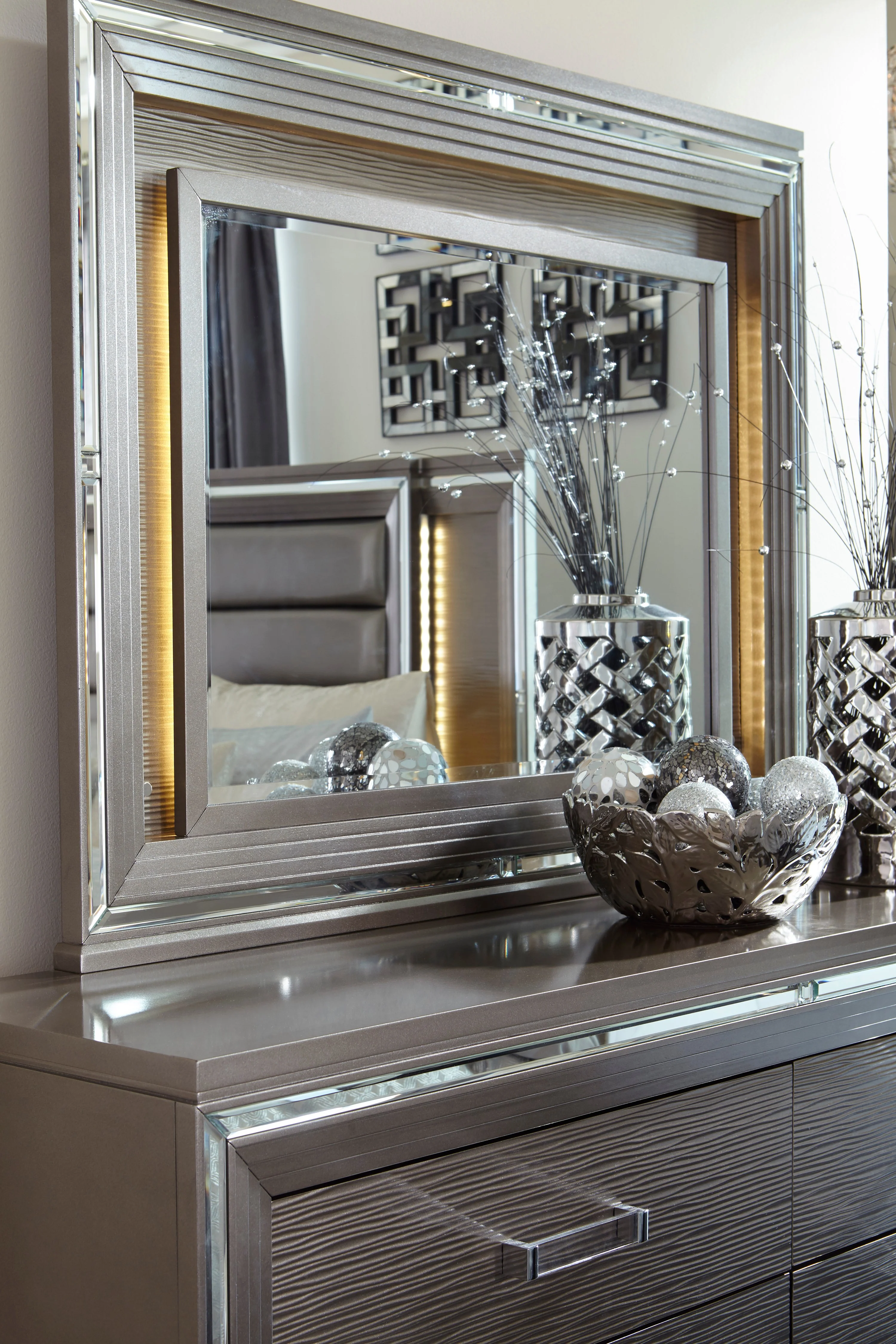 Tamsin Mirror in Silver Grey Metallic 1616-6 - Image 5