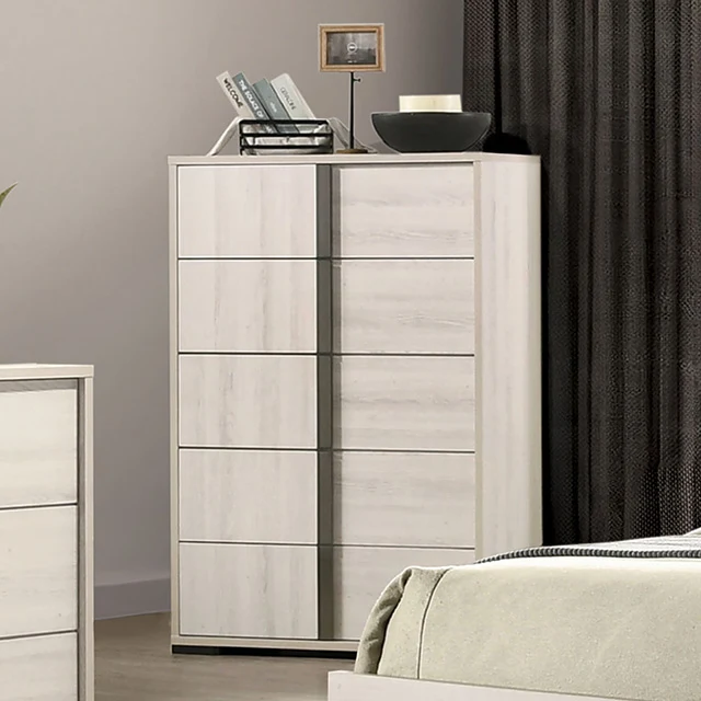 Horten Chest