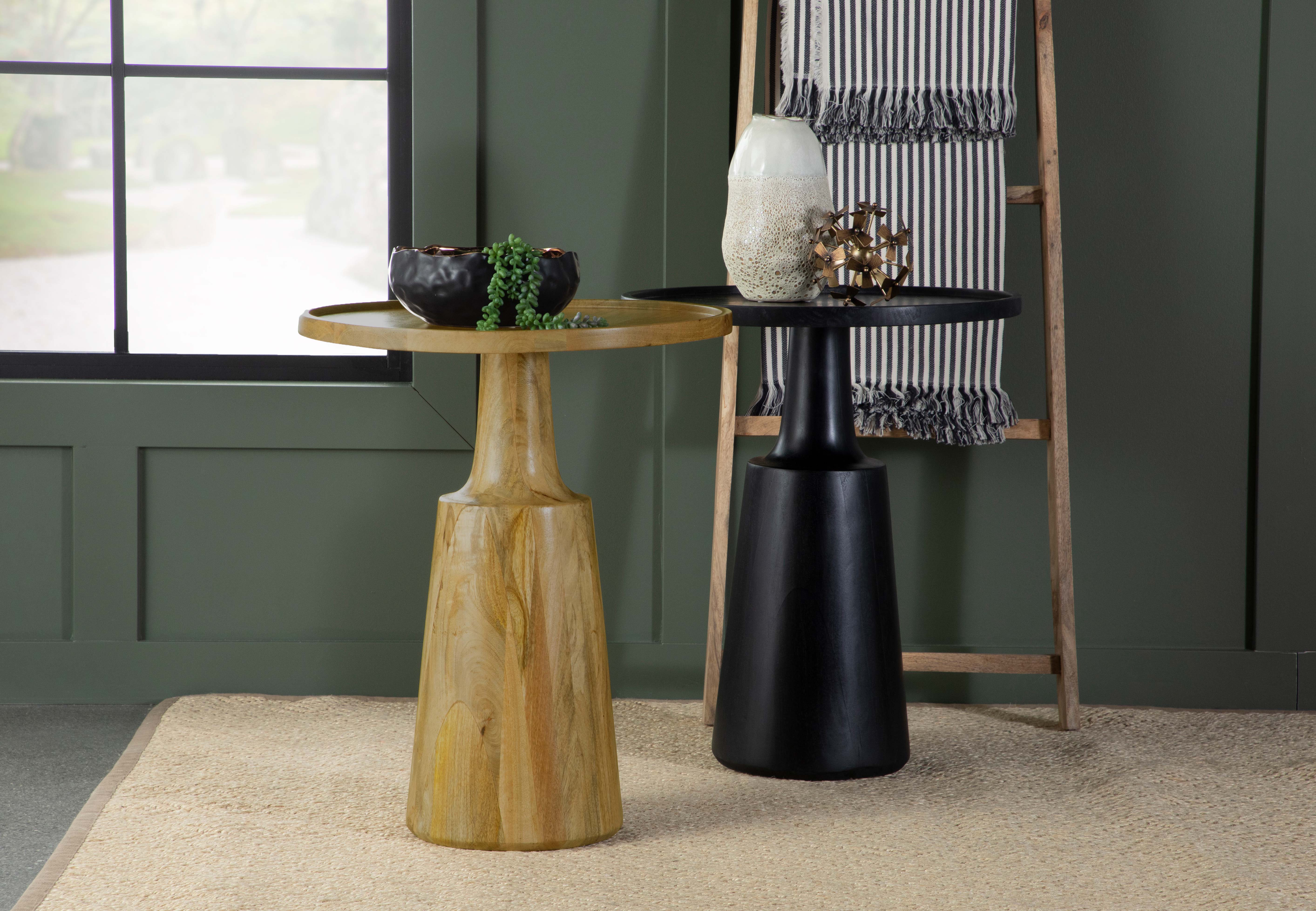 Ixia Side Table - Image 12