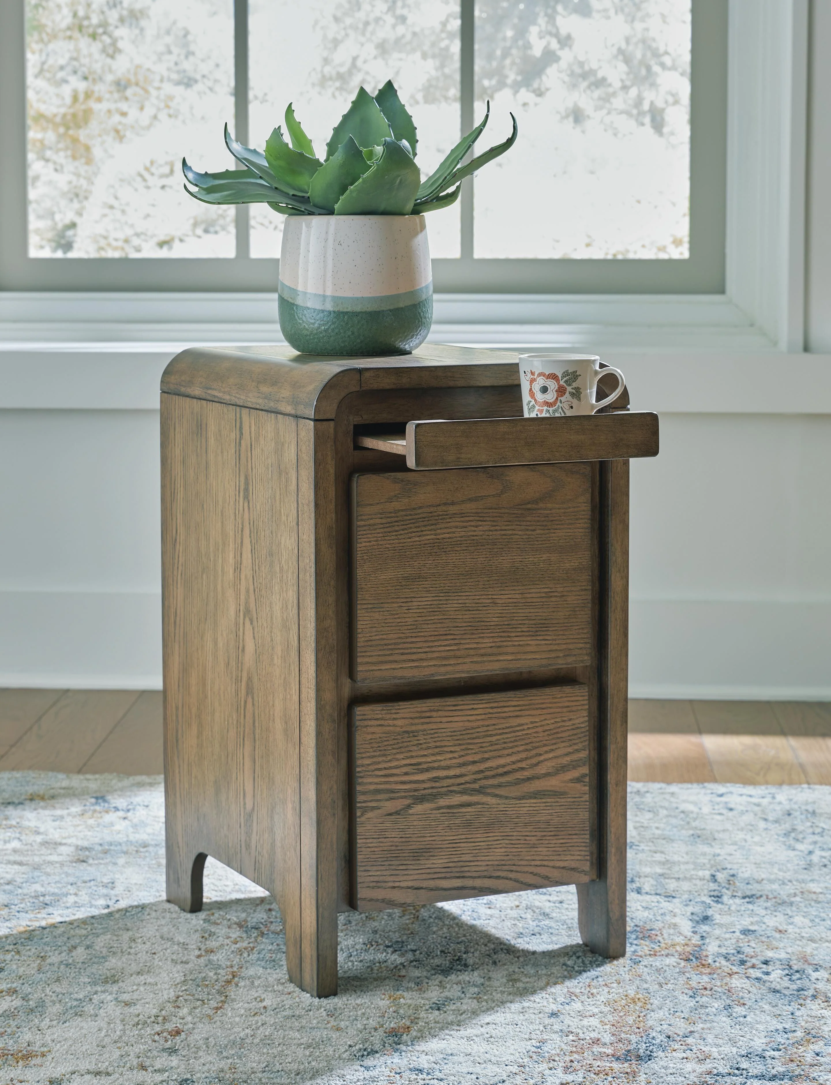 Jensworth Accent Table - Image 7