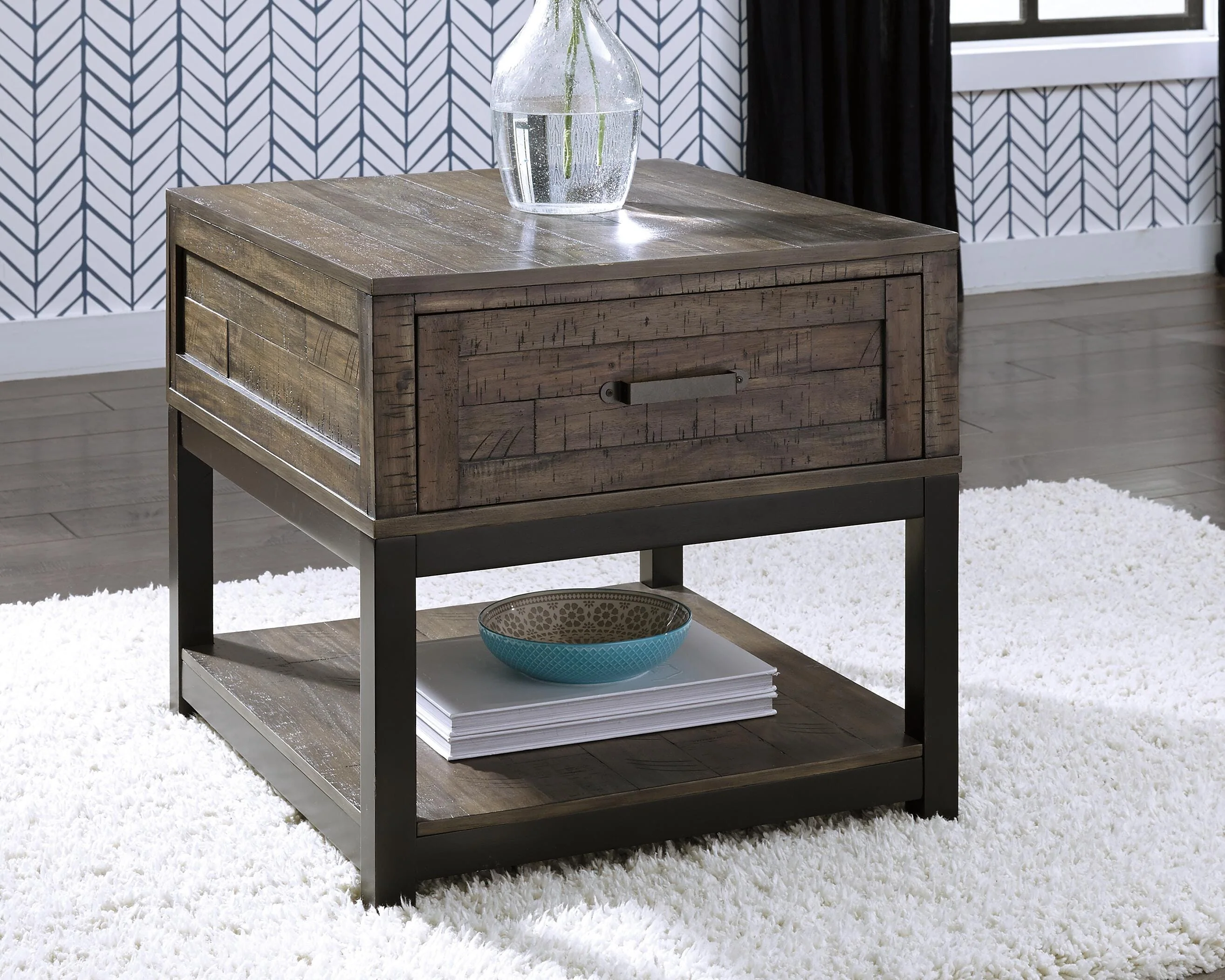 Johurst End Table - Image 2