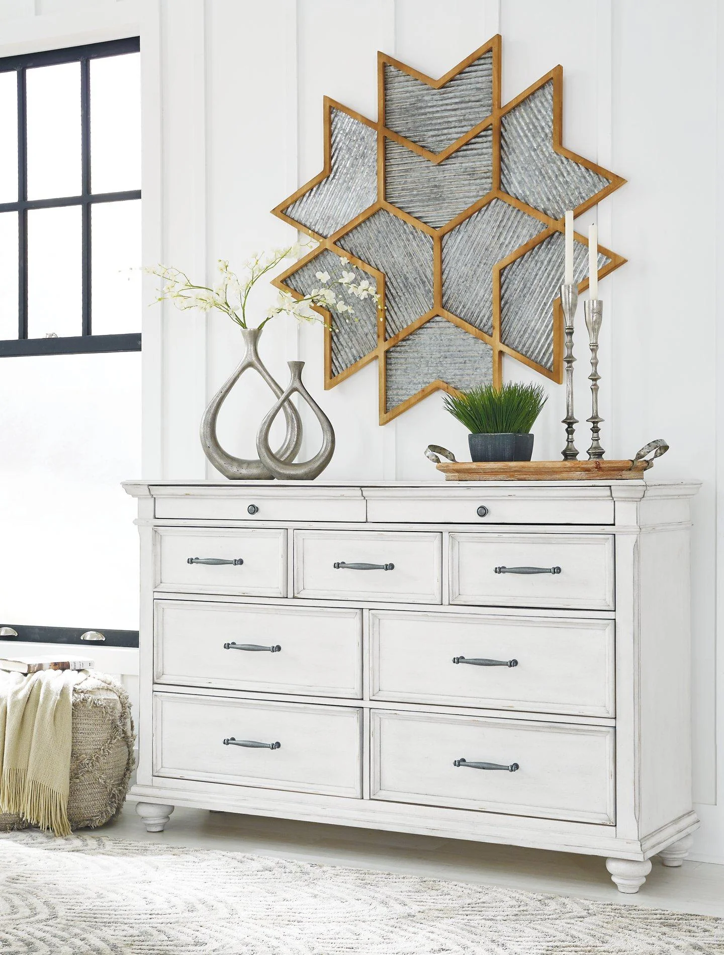 Kanwyn Dresser - Image 2