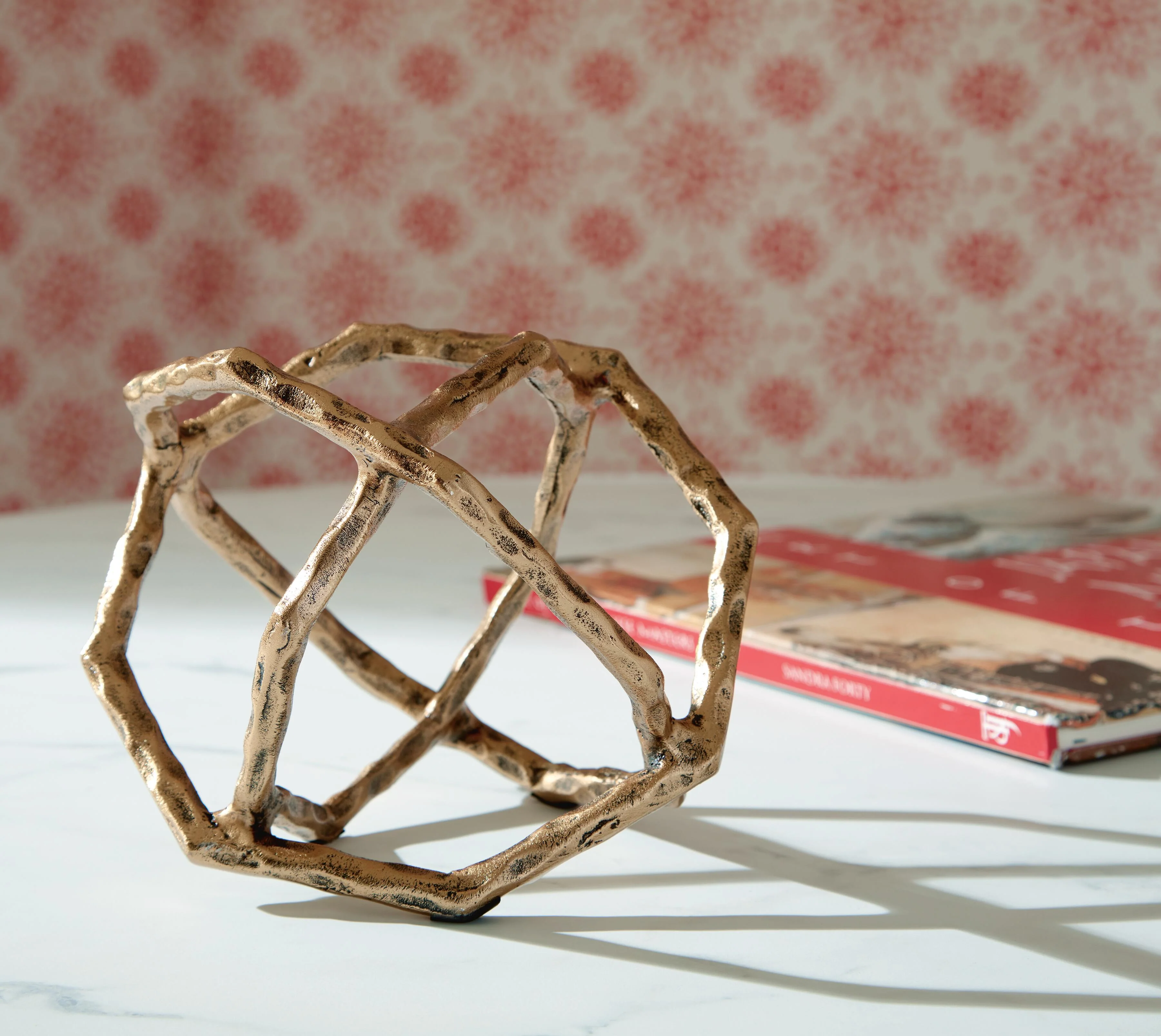 Laddington Sculpture - Image 2