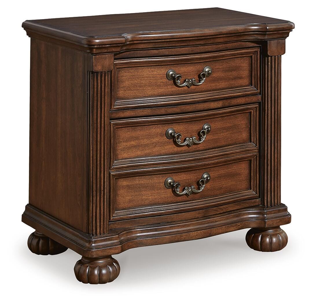 Lavinton Bedroom Set - Image 12