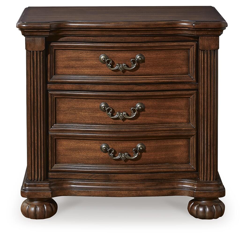 Lavinton Bedroom Set - Image 14