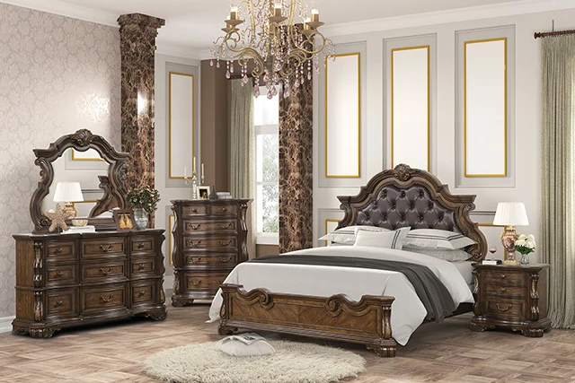 Leovanni E.King & Queen Bed - Image 3