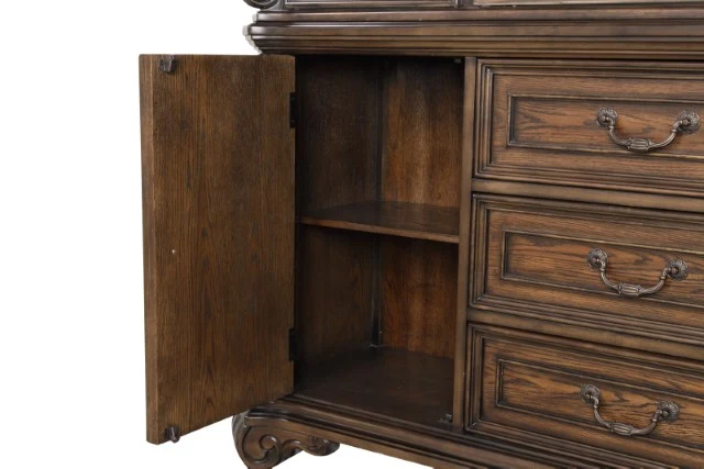 Leovanni Hutch And Buffet - Image 5