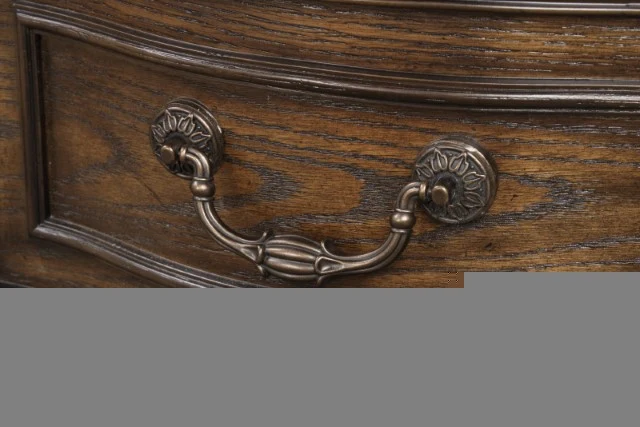 Leovanni Nightstand - Image 8