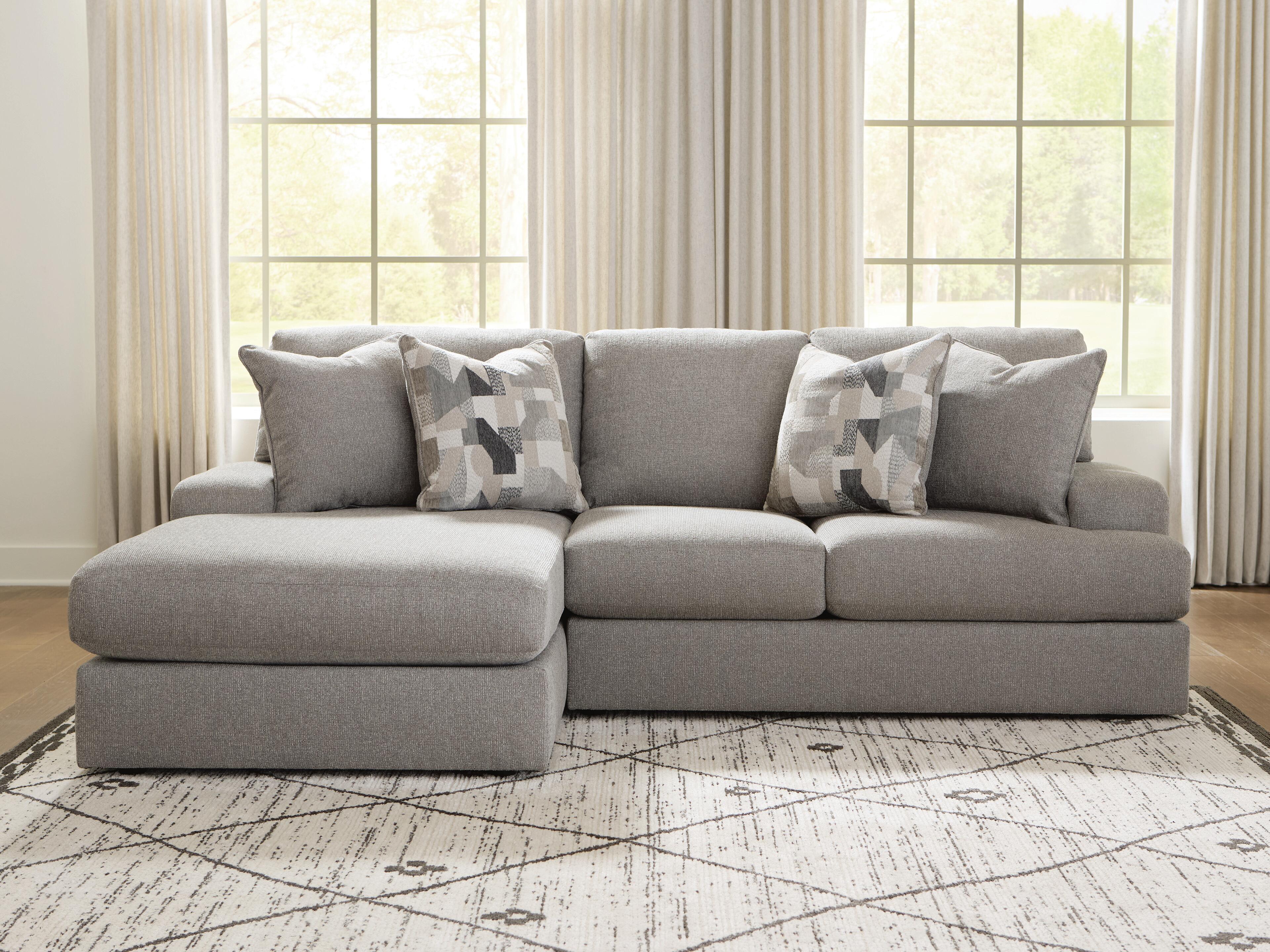Lindon Sectional with Chaise - Image 12
