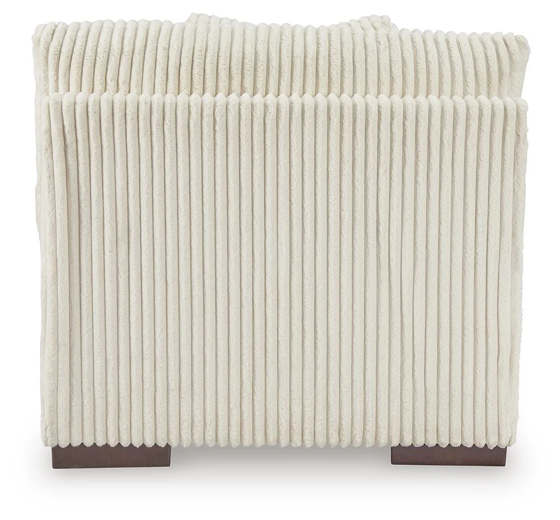 Lindyn Sectional - Image 17