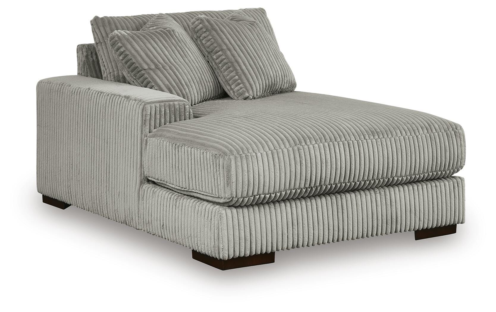 Lindyn Sectional with Chaise - Image 3