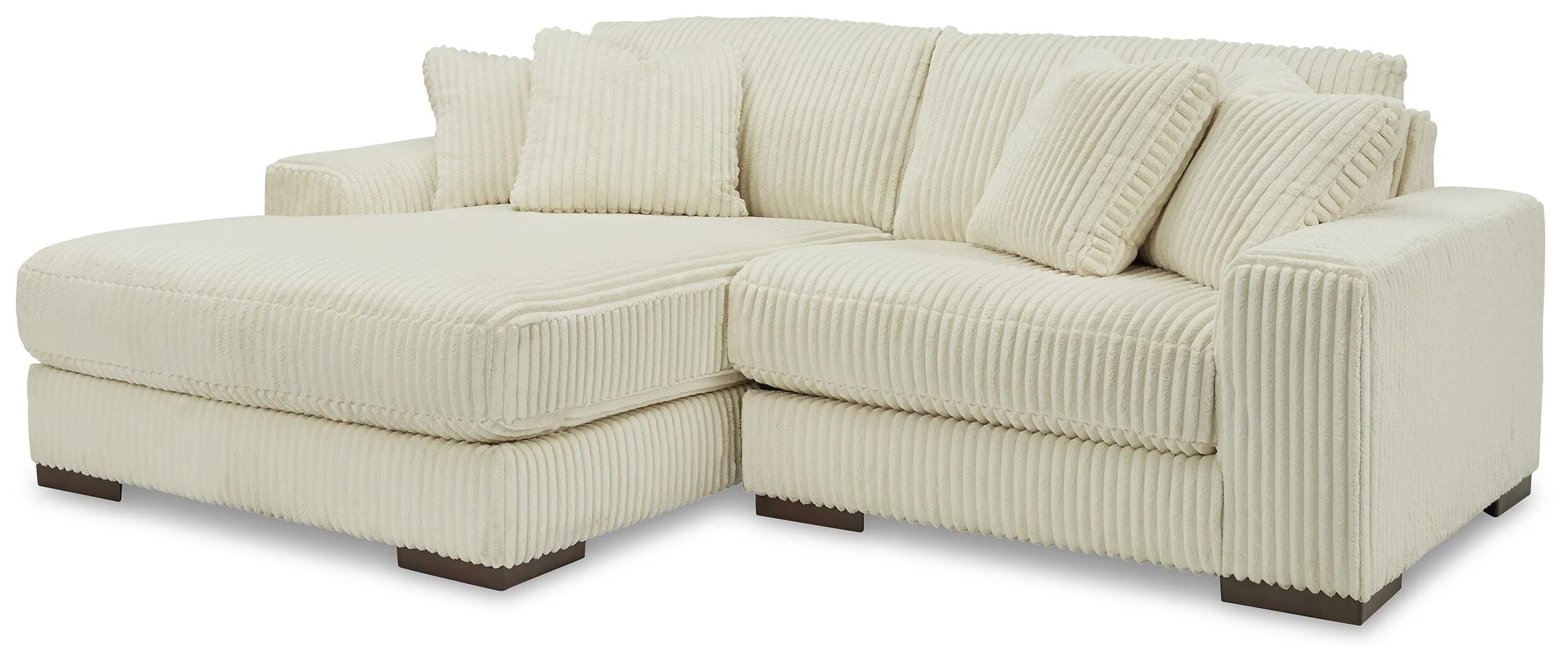 Lindyn Sectional with Chaise - Image 35