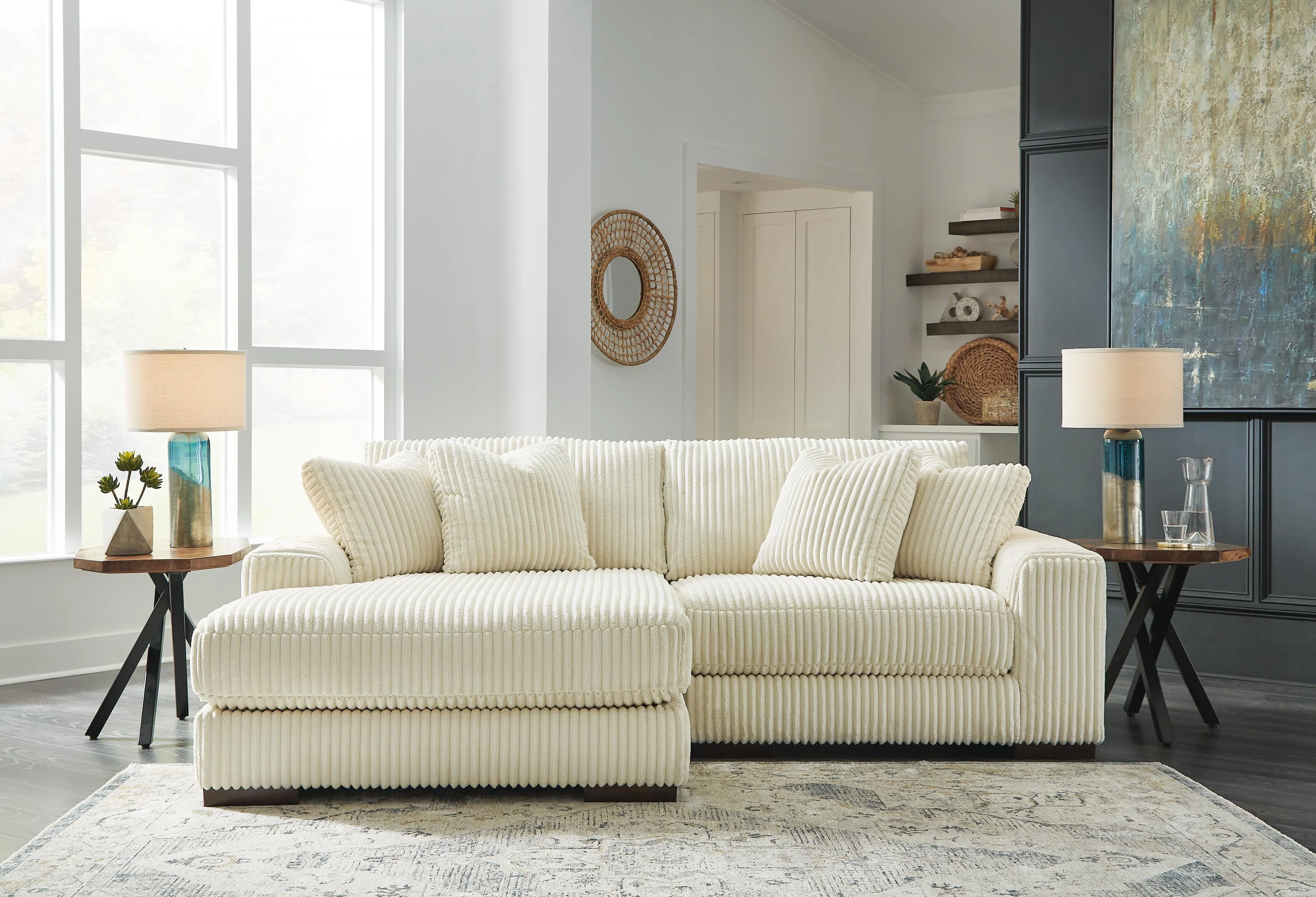 Lindyn Sectional with Chaise - Image 36