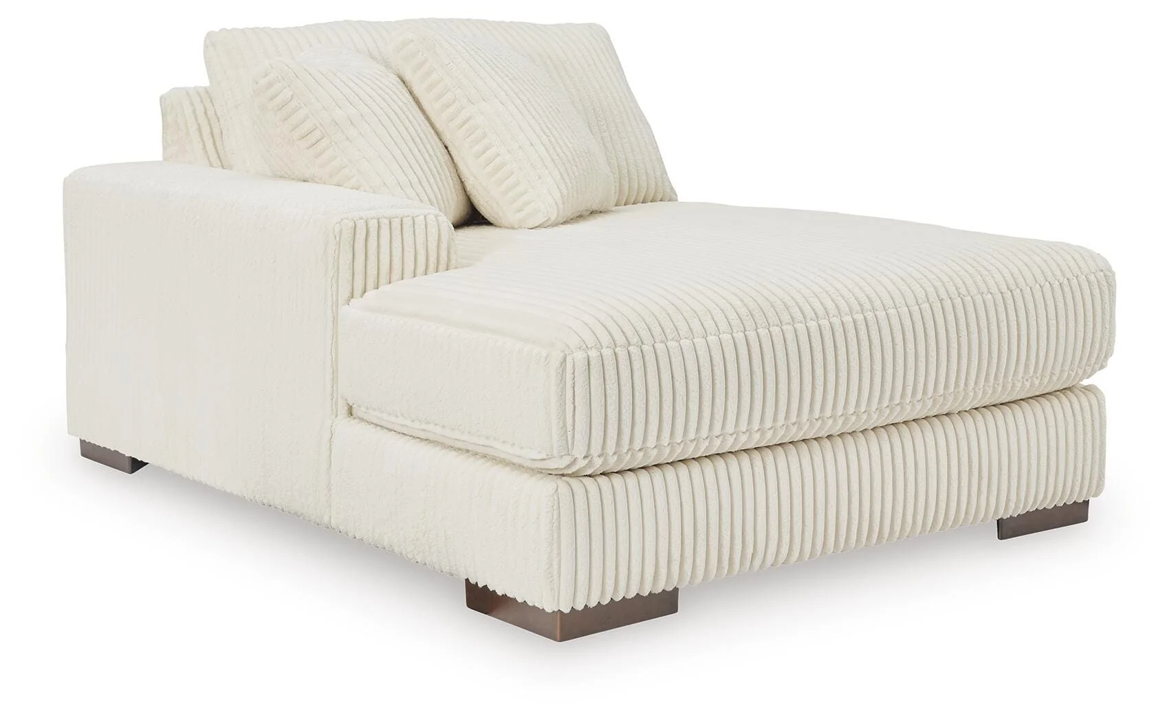 Lindyn Sectional with Chaise - Image 38