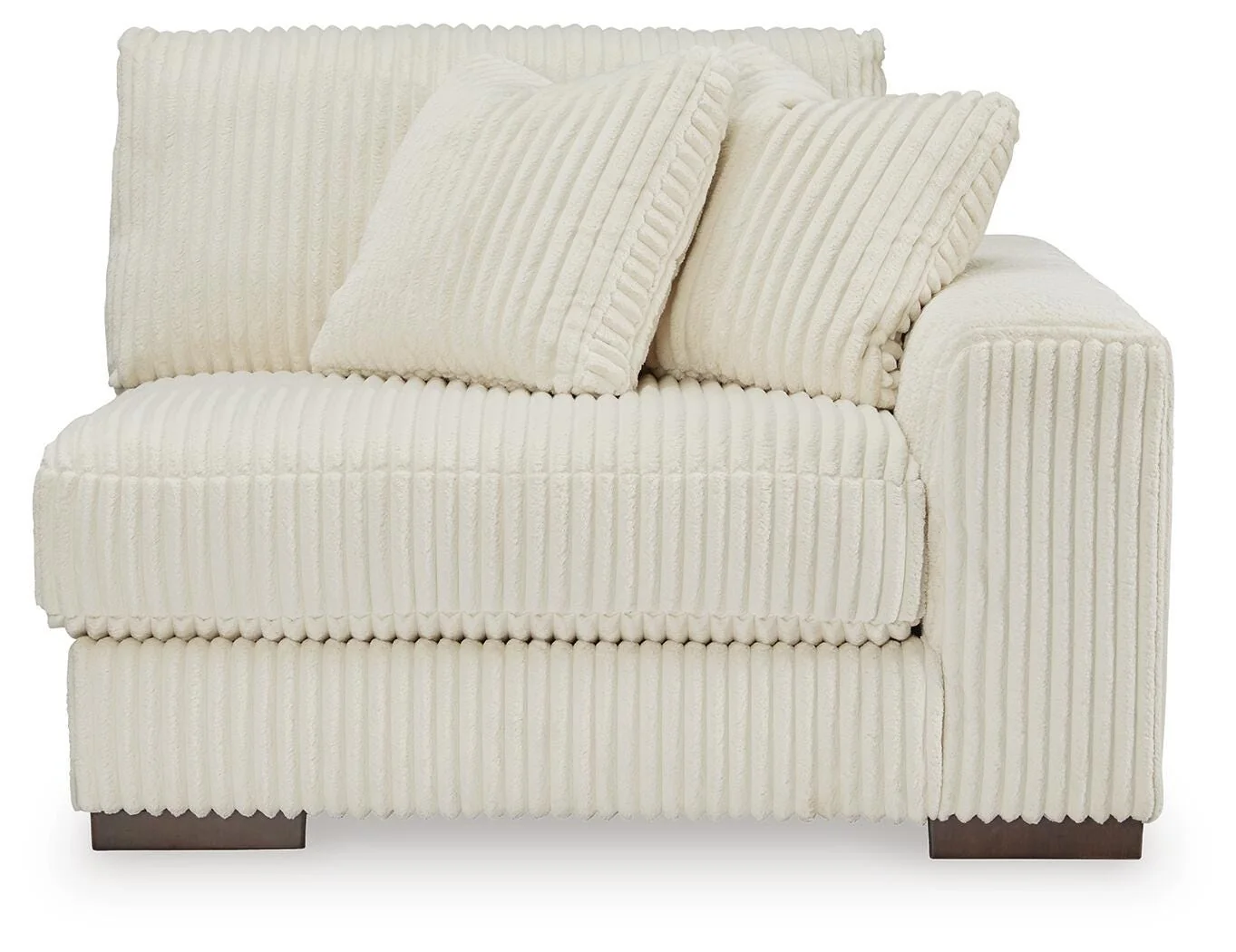 Lindyn Sectional with Chaise - Image 46
